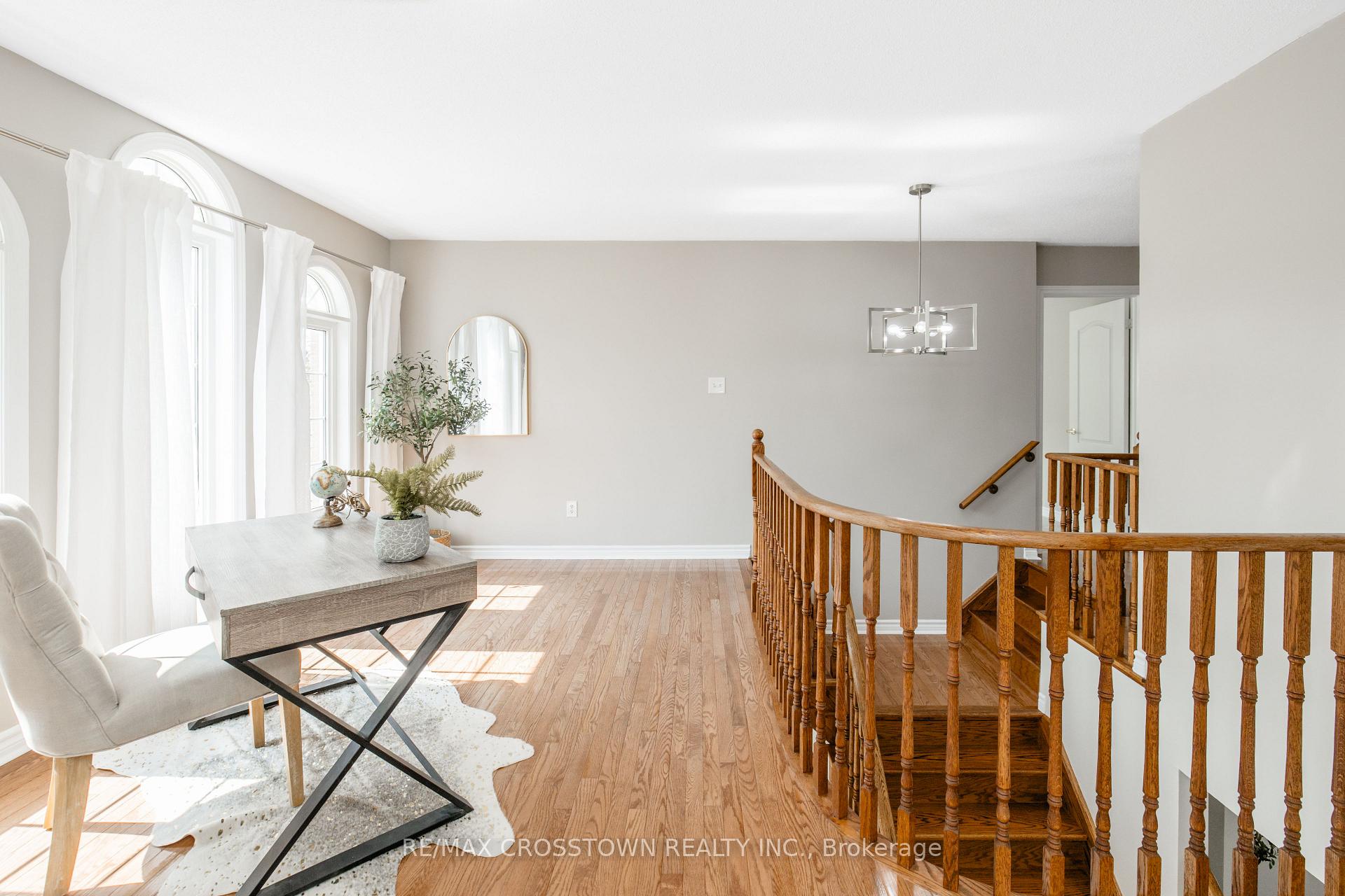 Photo 36 of 22 Maple Crown Terrace, Barrie, Innis-Shore — HOMEH
