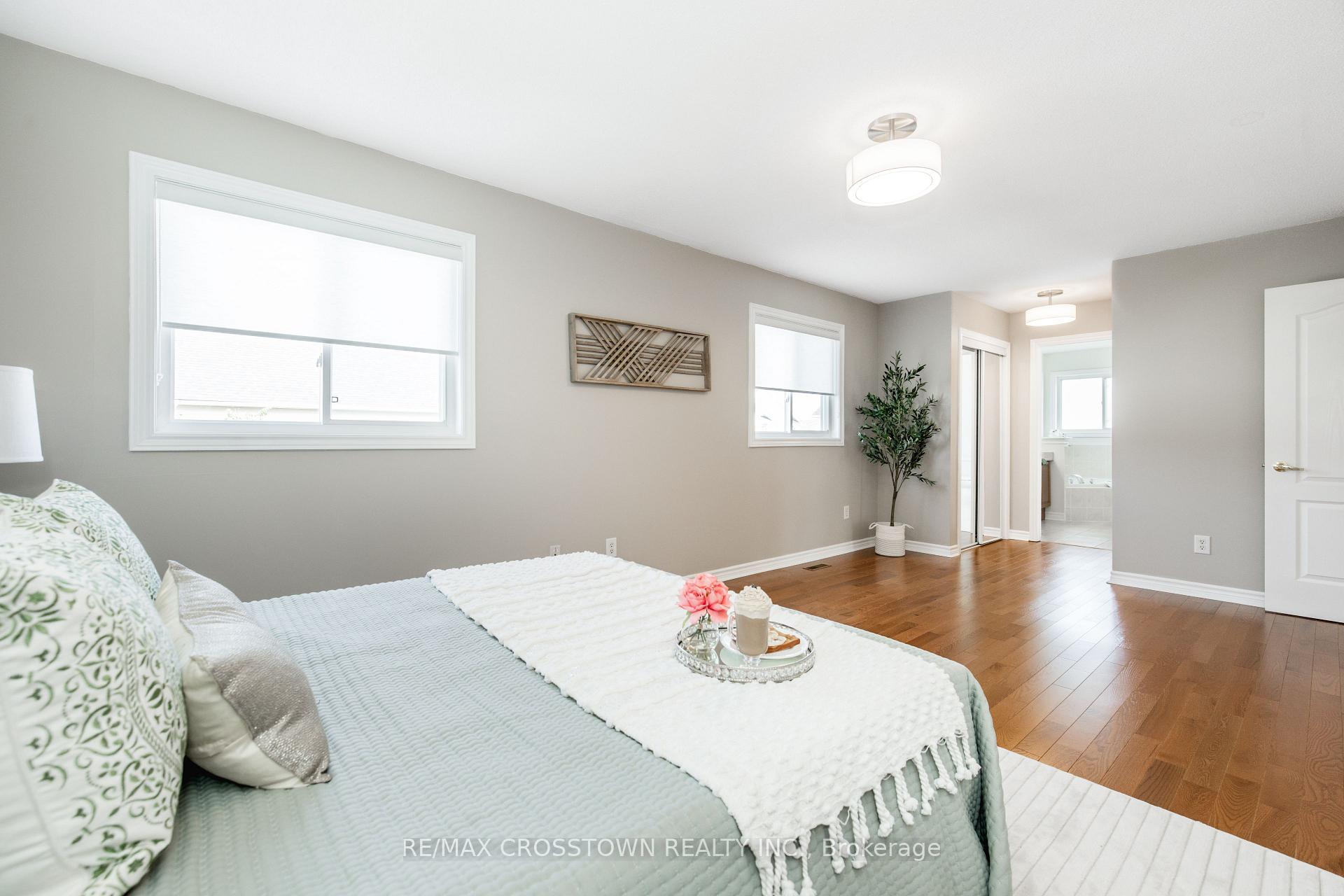 Photo 39 of 22 Maple Crown Terrace, Barrie, Innis-Shore — HOMEH