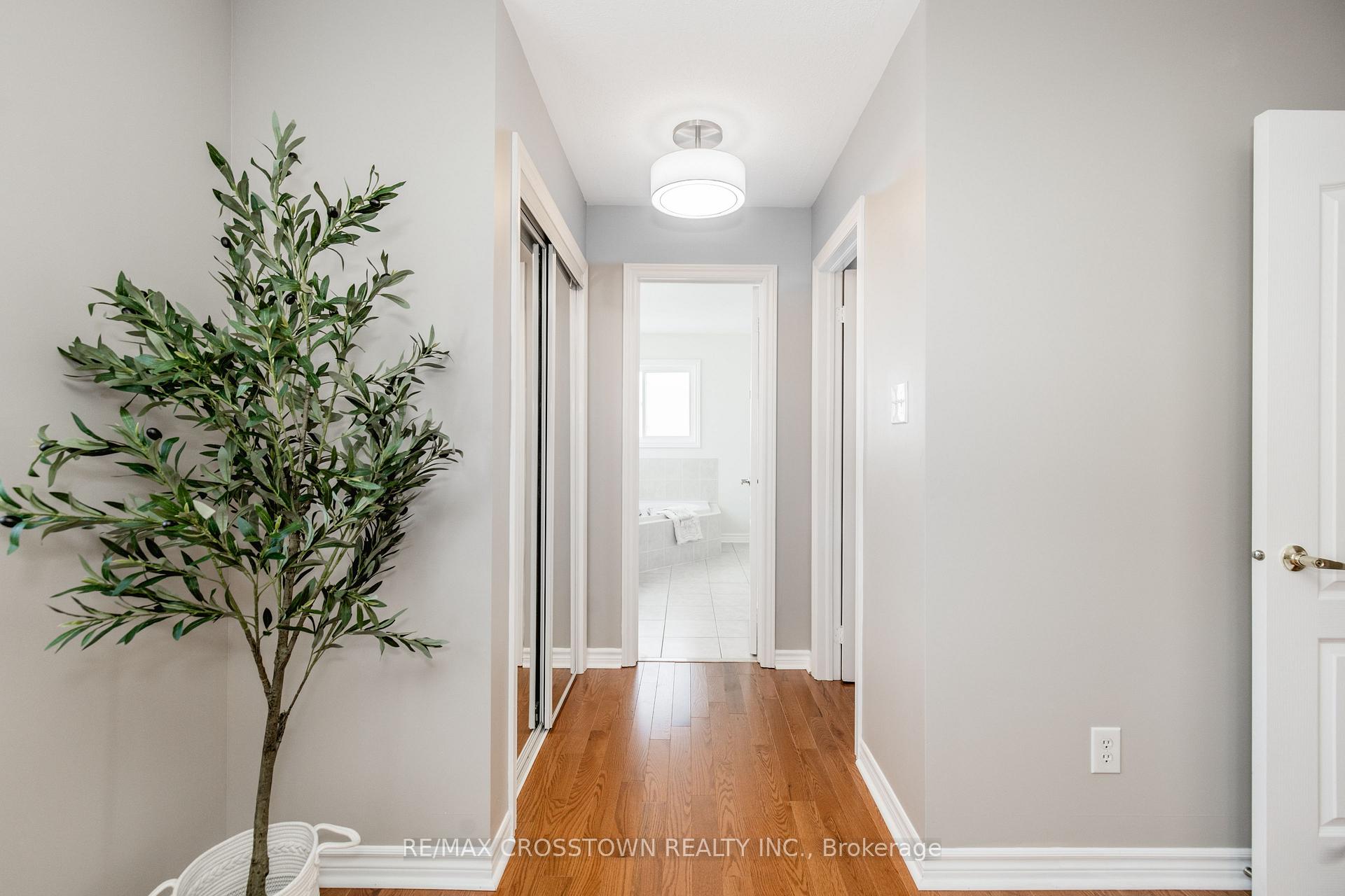 Photo 40 of 22 Maple Crown Terrace, Barrie, Innis-Shore — HOMEH