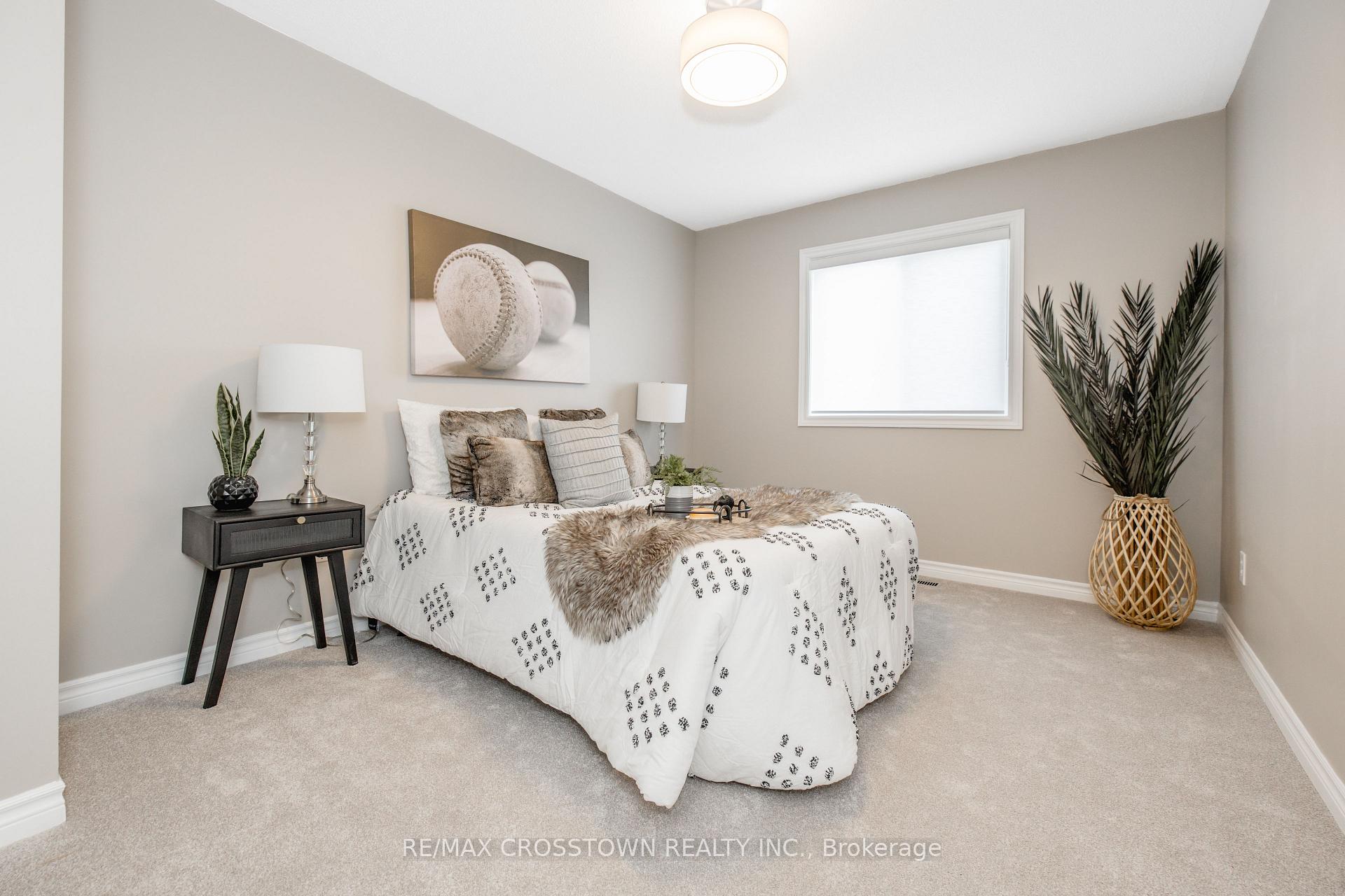 Photo 43 of 22 Maple Crown Terrace, Barrie, Innis-Shore — HOMEH