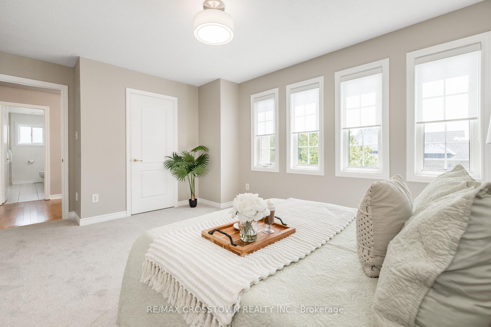 Photo 51 of 22 Maple Crown Terrace, Barrie, Innis-Shore — HOMEH