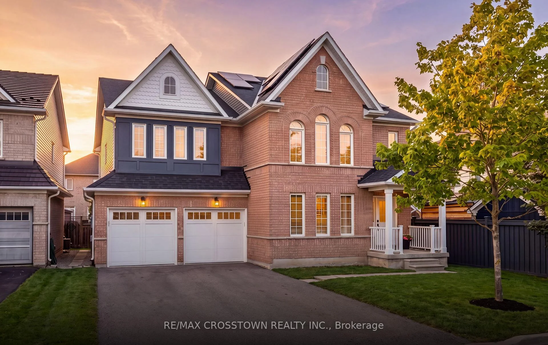Photo 4 of 22 Maple Crown Terrace, Barrie, Innis-Shore — HOMEH