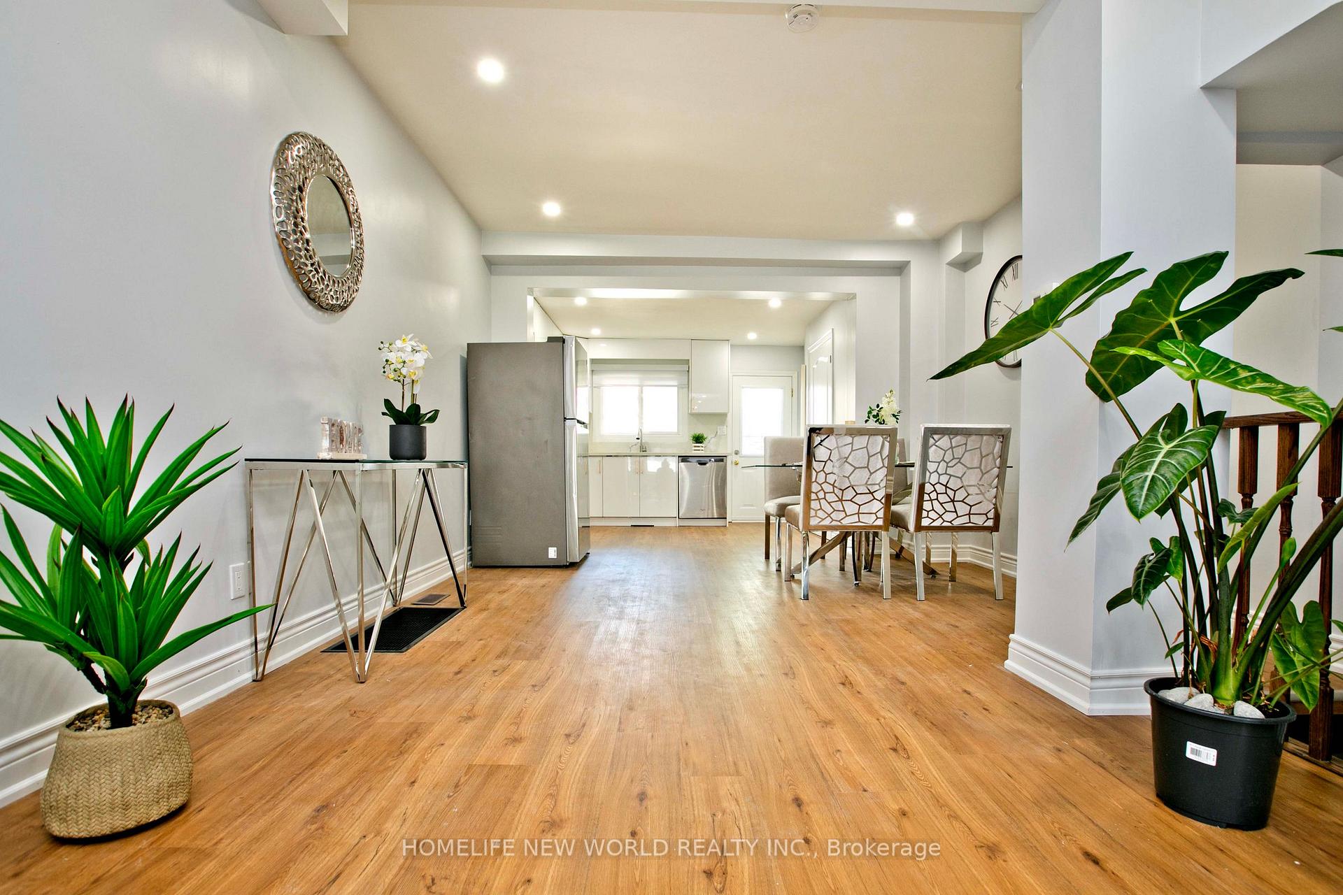 Photo 8 of 19 Britannia Avenue, Toronto, Junction Area — HOMEH