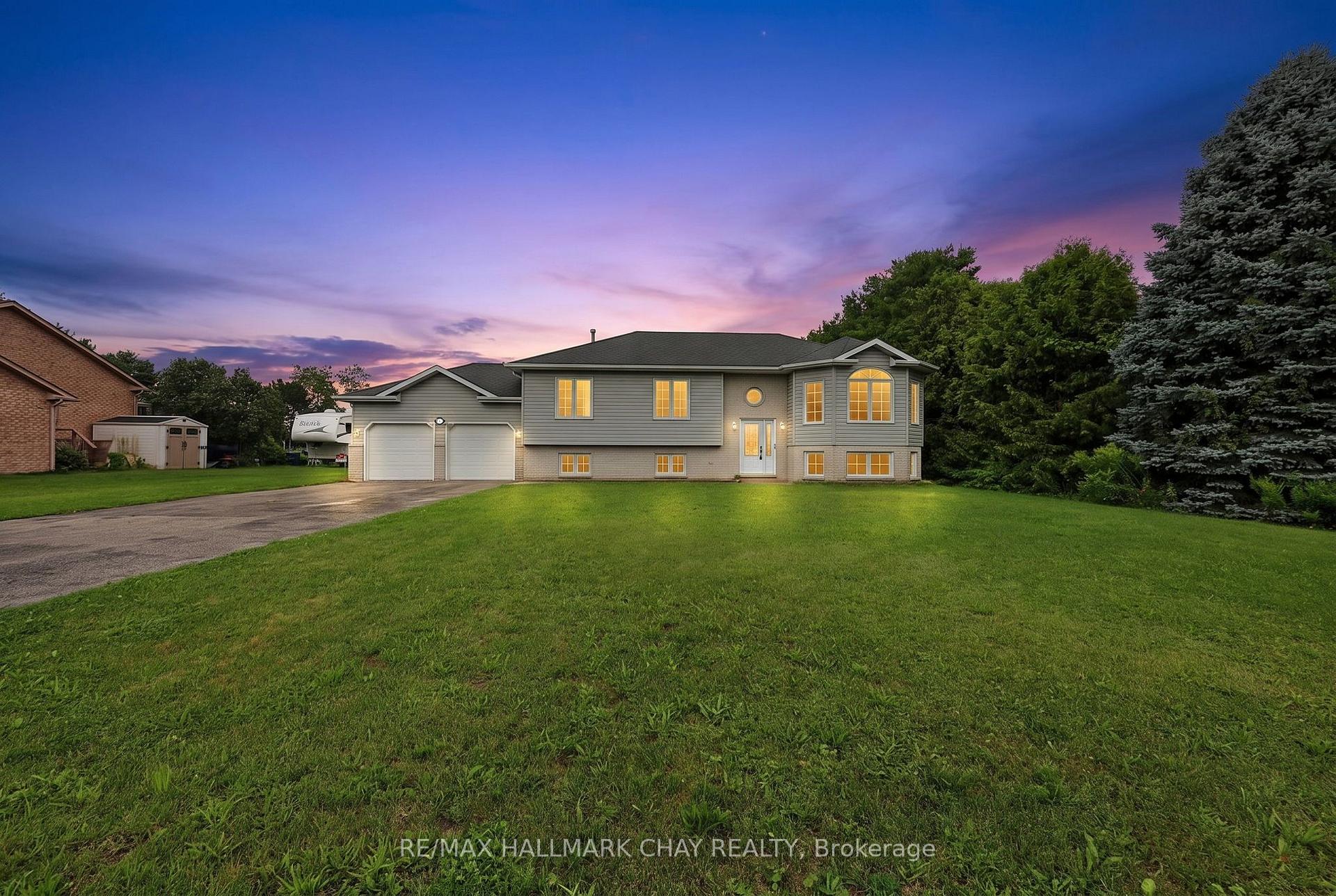 Photo 1 of 1 Dean Court, Wasaga Beach — HOMEH