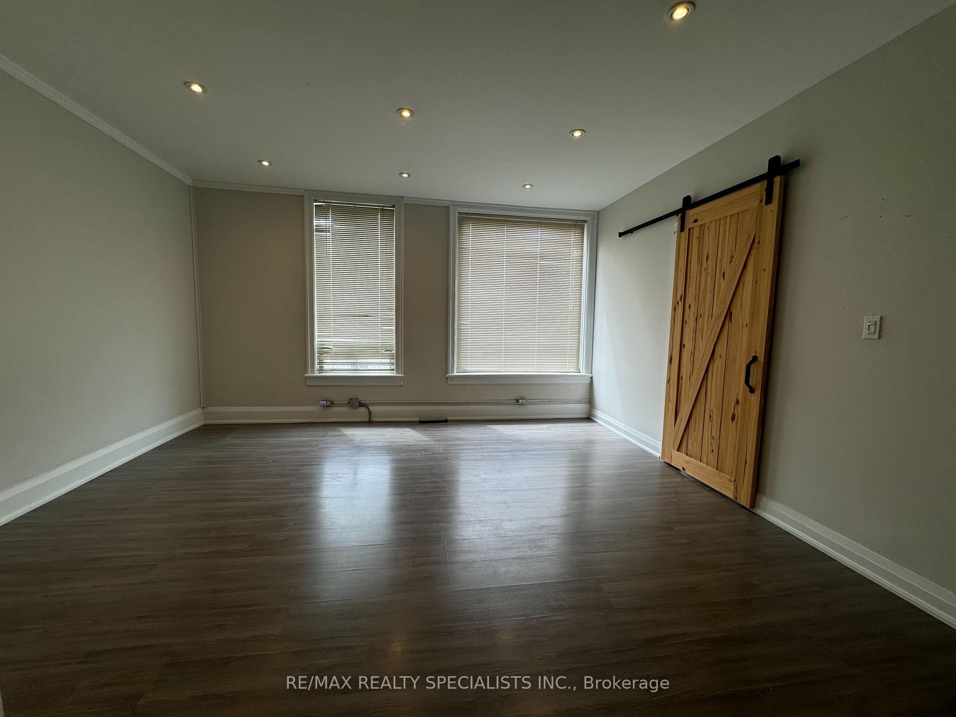 Photo 3 of Unit 1, 118 Main Street E, Shelburne — HOMEH