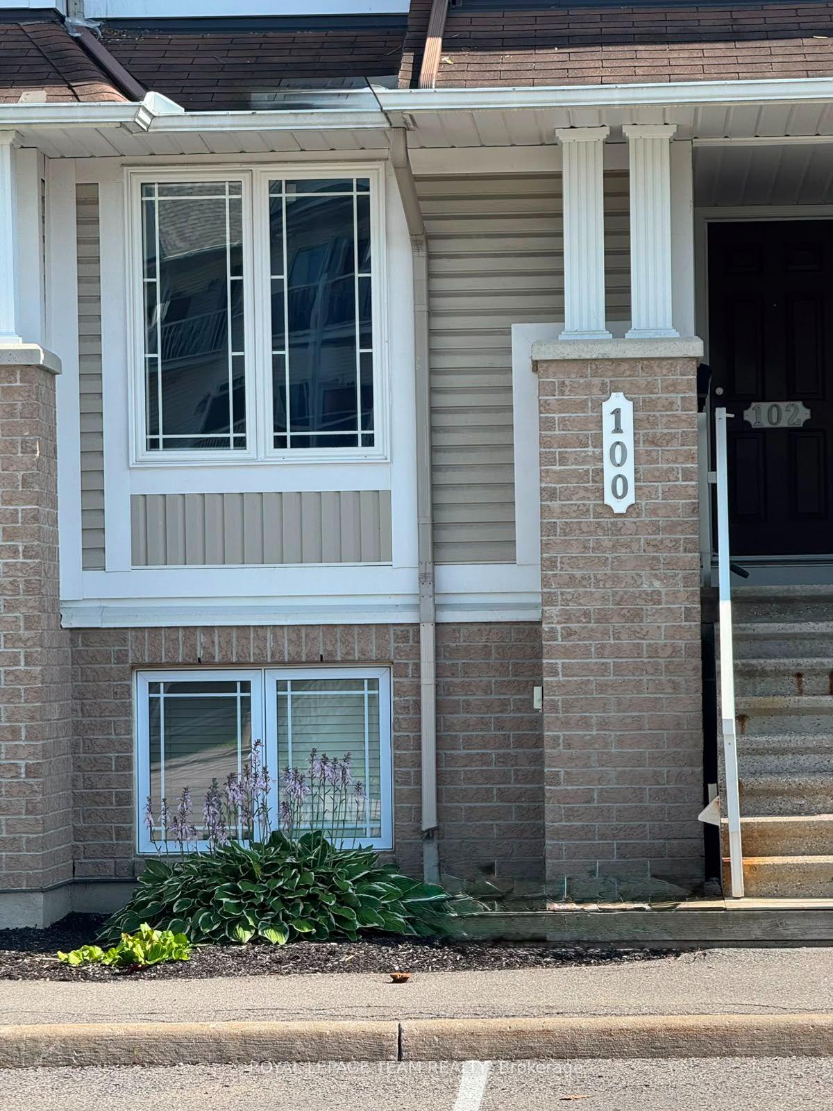 Photo 2 of 100 Brentmore Private, Ottawa, Avalon East — HOMEH