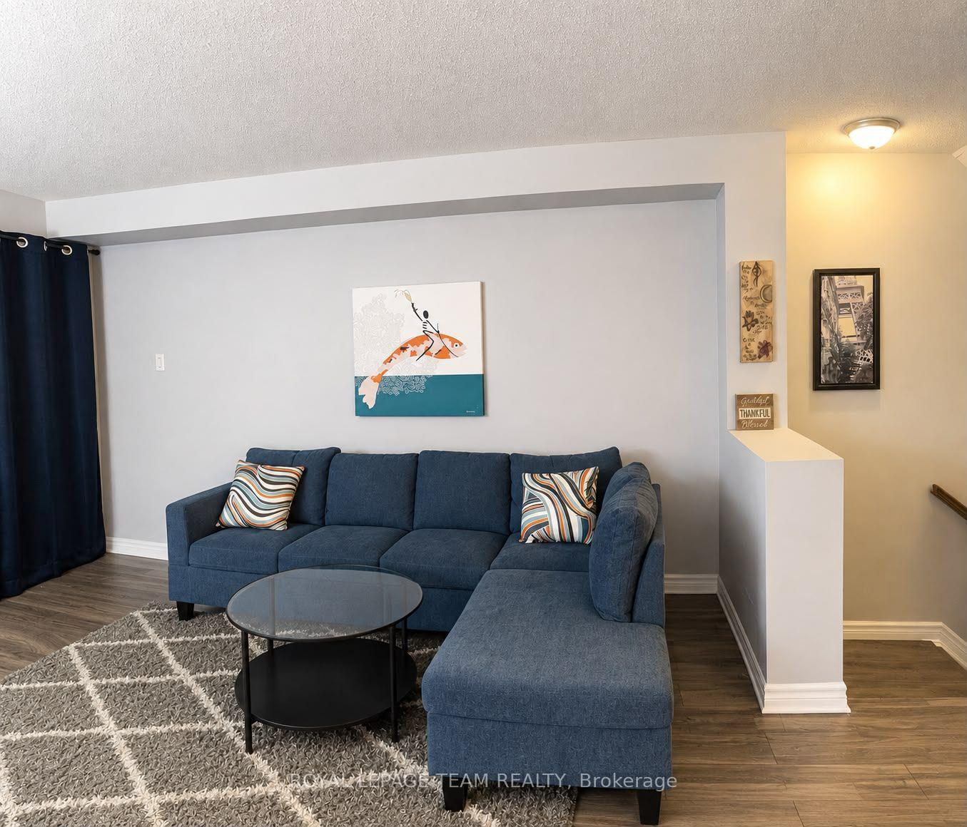 Photo 7 of 100 Brentmore Private, Ottawa, Avalon East — HOMEH