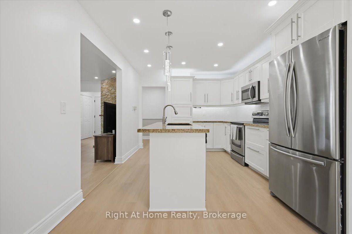Photo 18 of 2256 Munns Avenue, Oakville, River Oaks — HOMEH