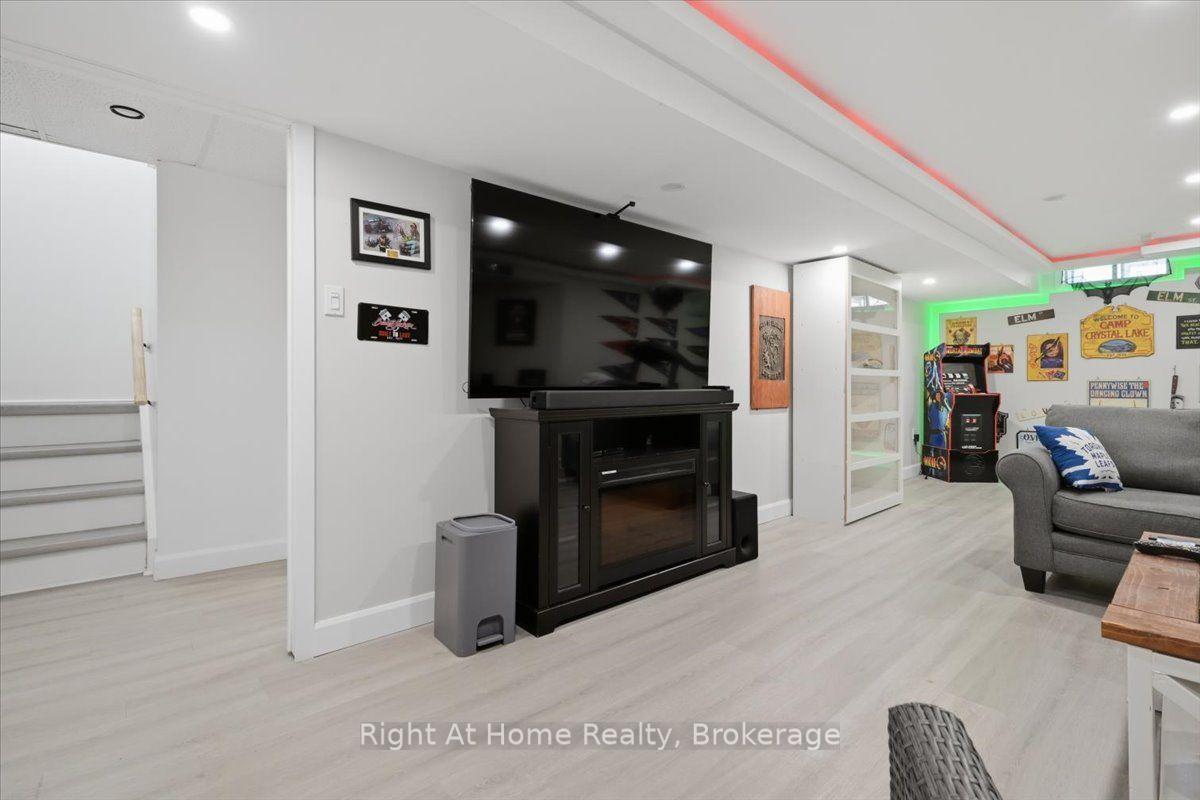 Photo 33 of 2256 Munns Avenue, Oakville, River Oaks — HOMEH