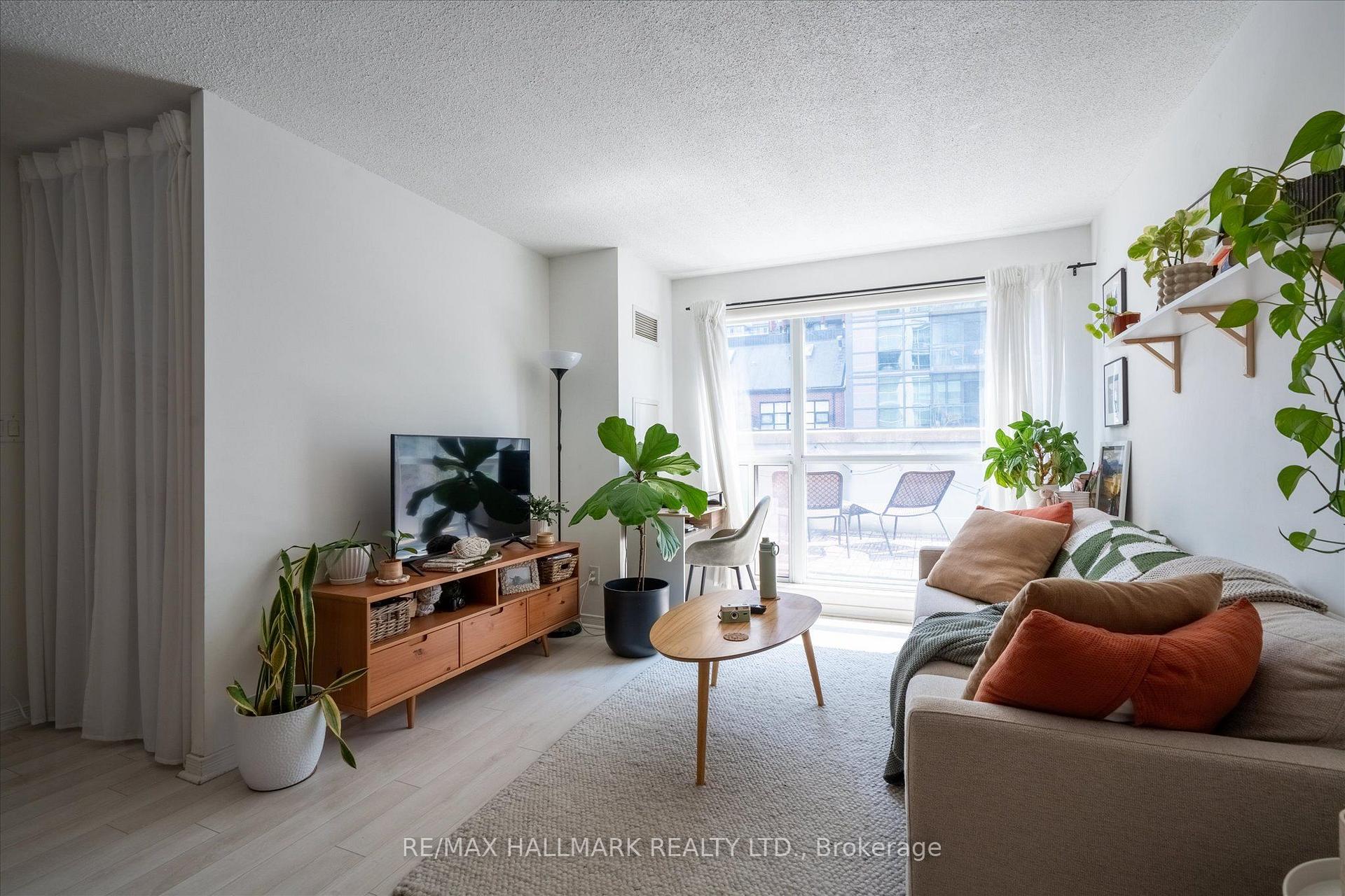 Photo 10 of Unit 706, 230 King Street E, Toronto, Moss Park — HOMEH