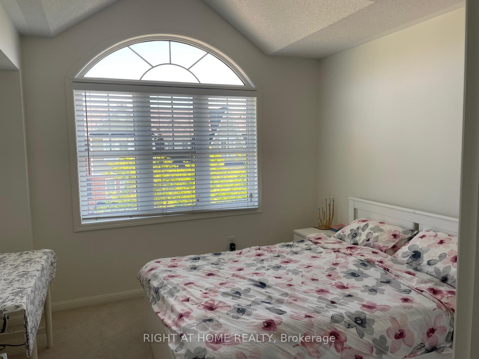 Photo 7 of 948 Brassard Circle, Milton, Willmott — HOMEH