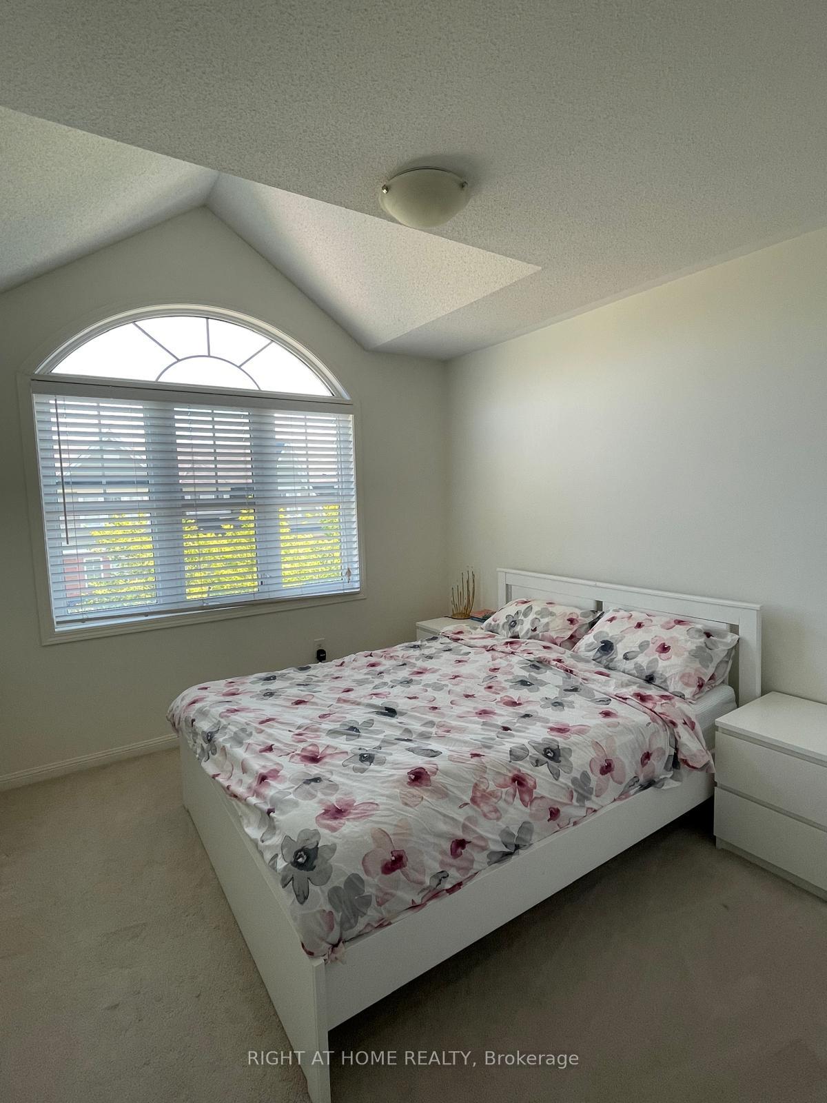 Photo 8 of 948 Brassard Circle, Milton, Willmott — HOMEH