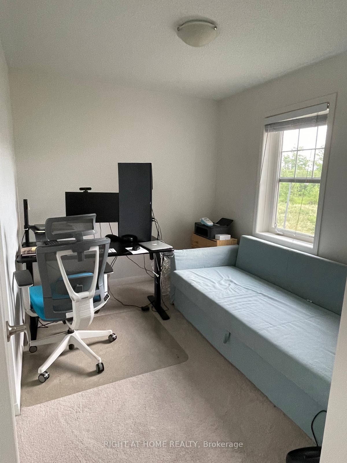 Photo 14 of 948 Brassard Circle, Milton, Willmott — HOMEH