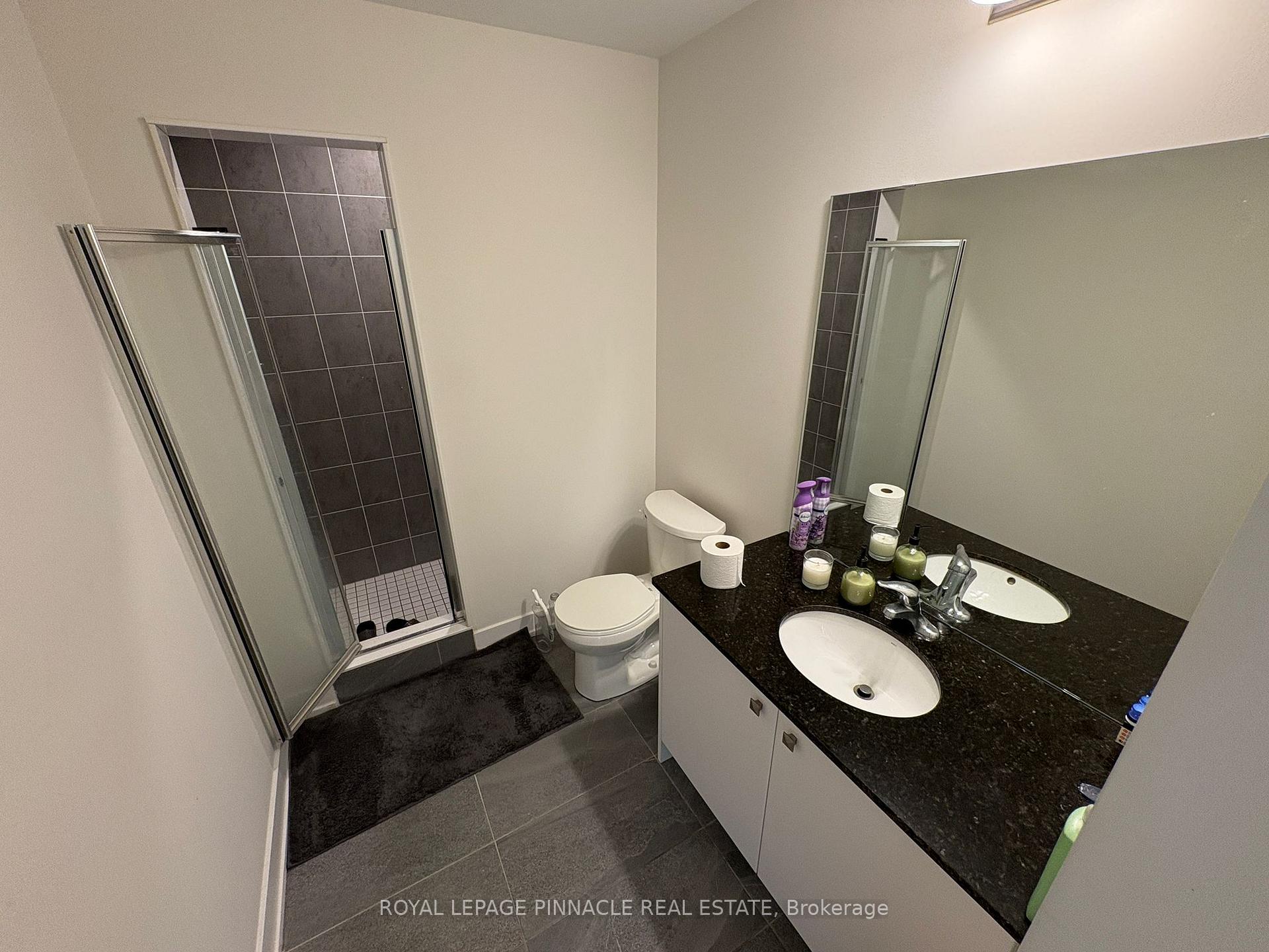 Photo 9 of Unit #9, 9 Phelps Lane, Richmond Hill, Oak Ridges — HOMEH