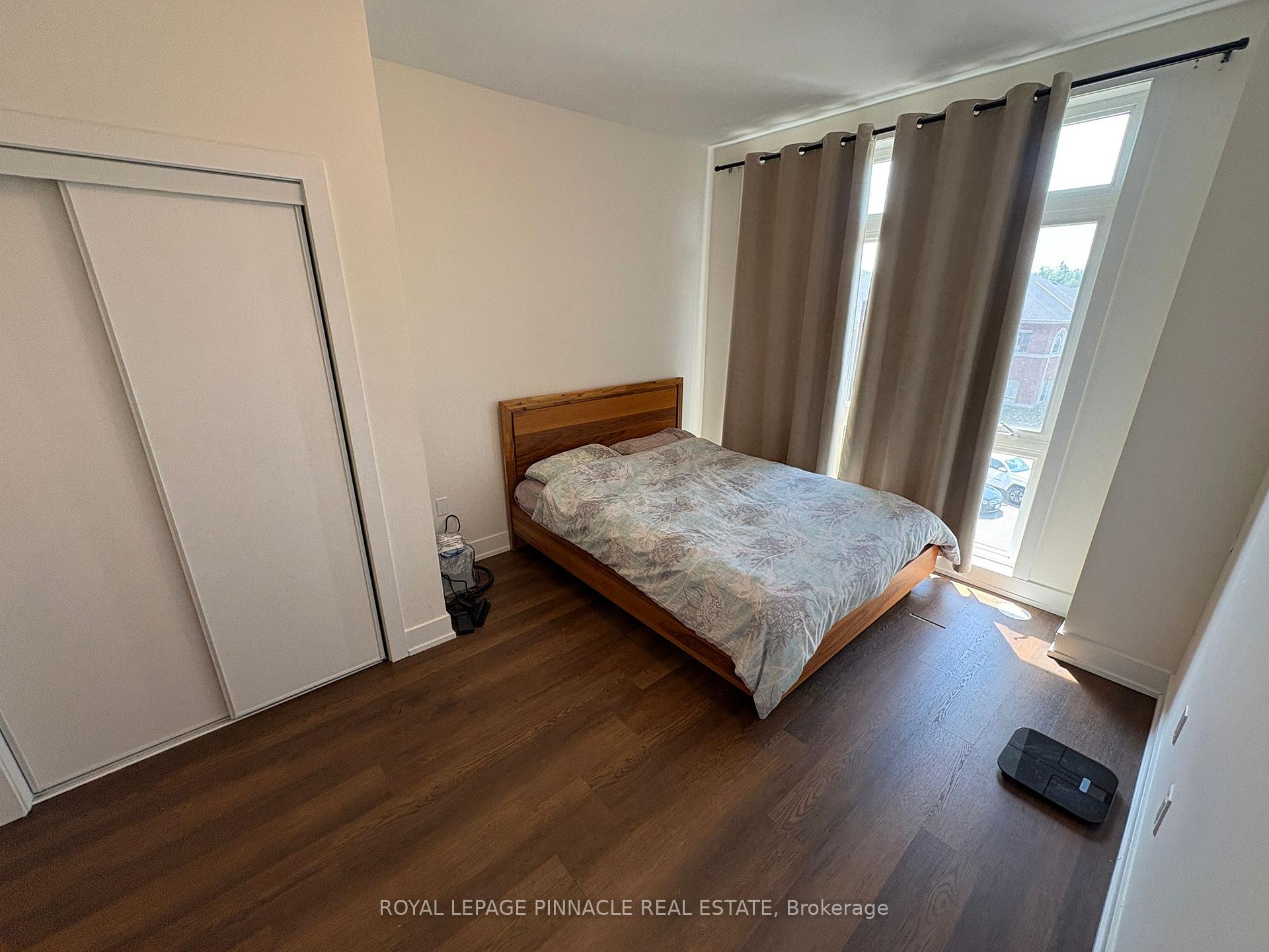 Photo 15 of Unit #9, 9 Phelps Lane, Richmond Hill, Oak Ridges — HOMEH