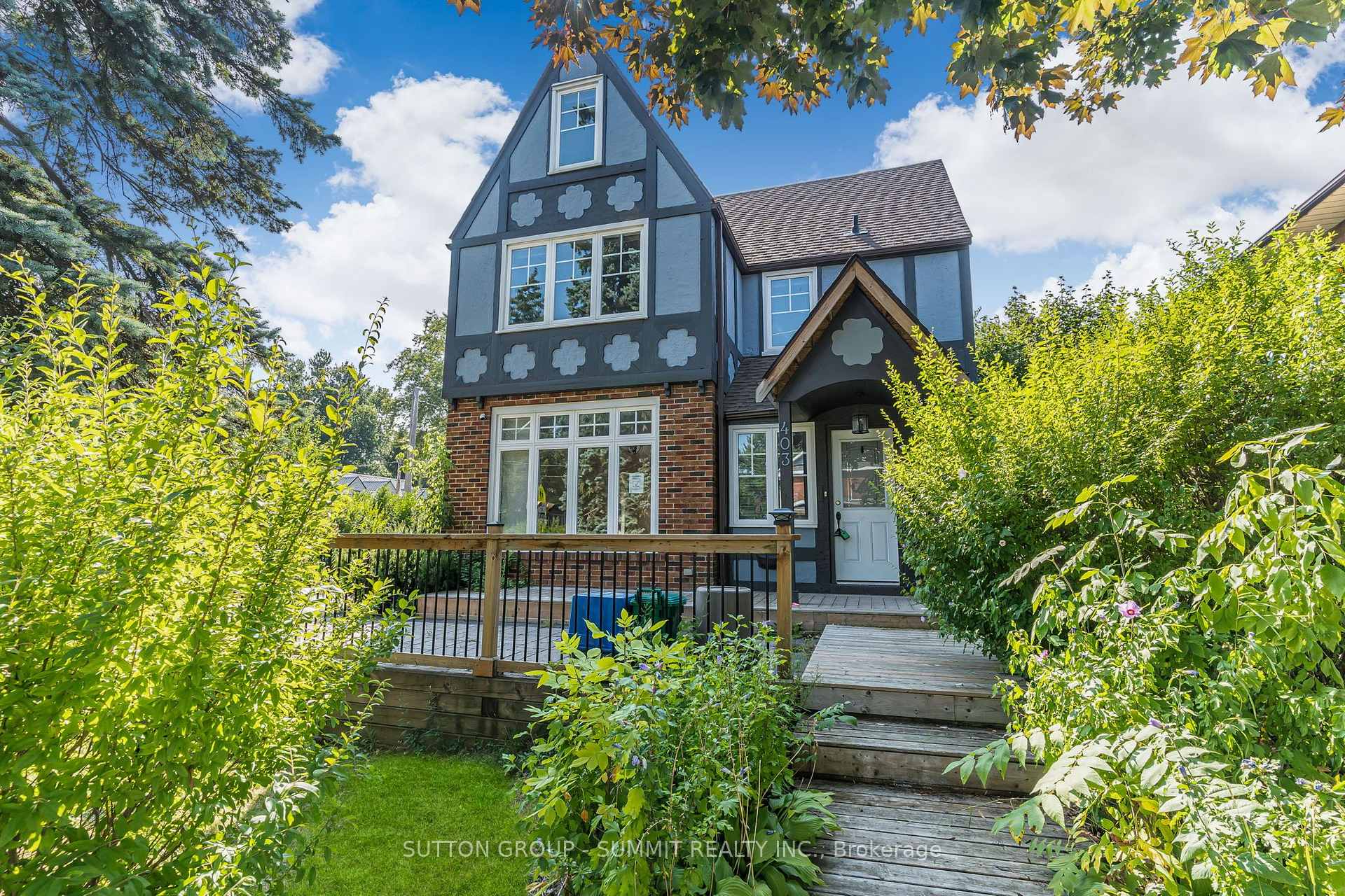 Photo of 403 Niagara Street