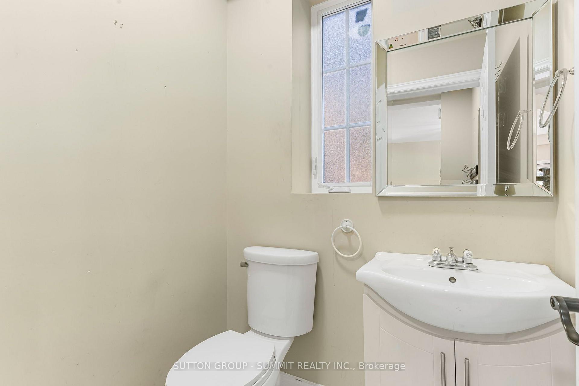Photo 3 of 403 Niagara Street, Welland, Prince Charles — HOMEH