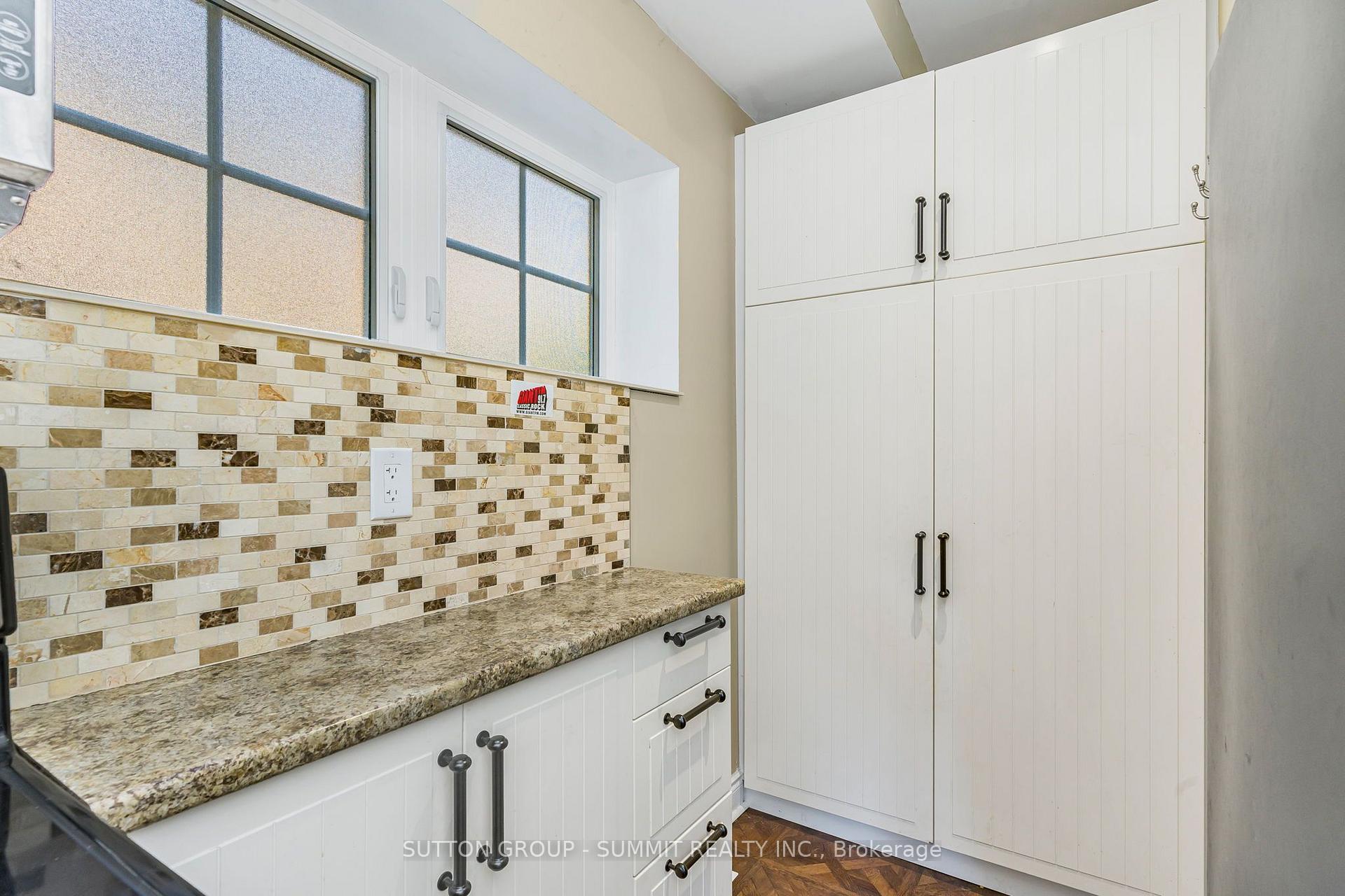 Photo 11 of 403 Niagara Street, Welland, Prince Charles — HOMEH
