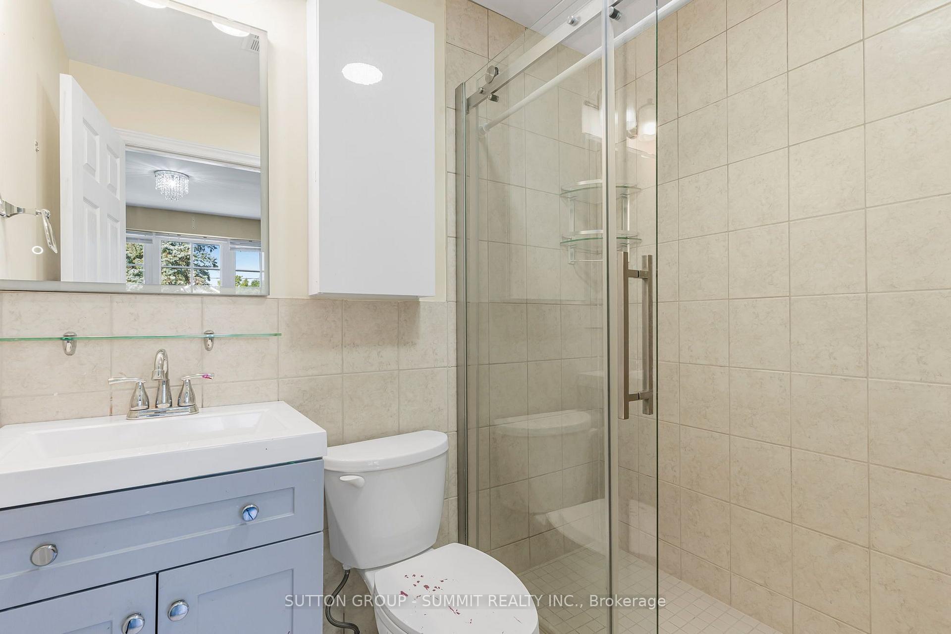 Photo 19 of 403 Niagara Street, Welland, Prince Charles — HOMEH