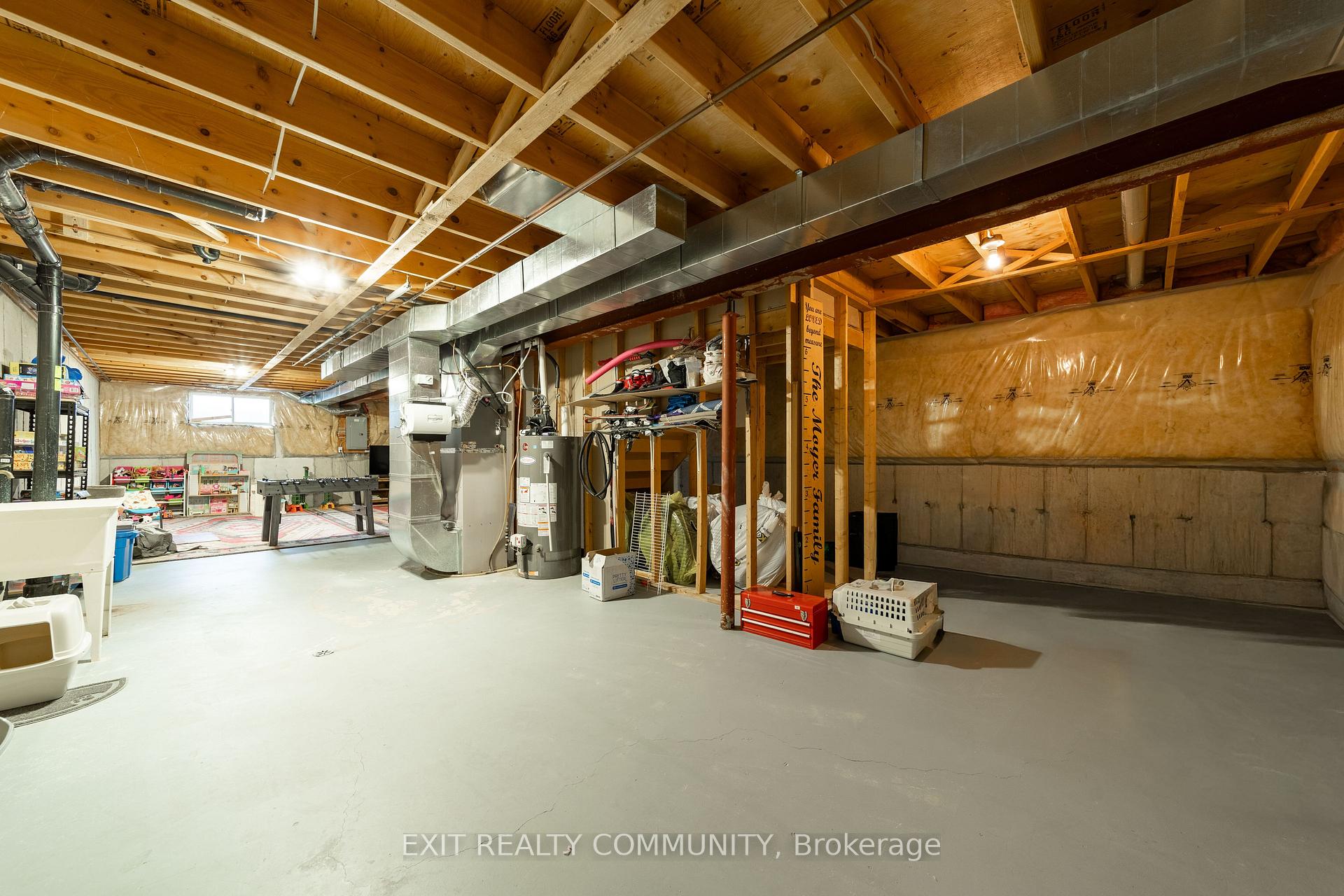 Photo 23 of Unit 15, 601 Grenfell Drive, London, North C — HOMEH