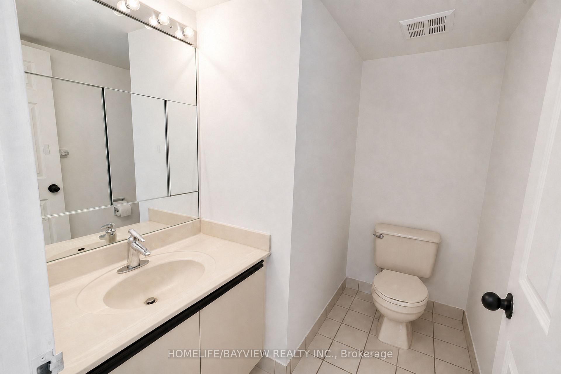Photo 8 of Unit 1103, 20 Harding Boulevard W, Richmond Hill, North Richvale — HOMEH