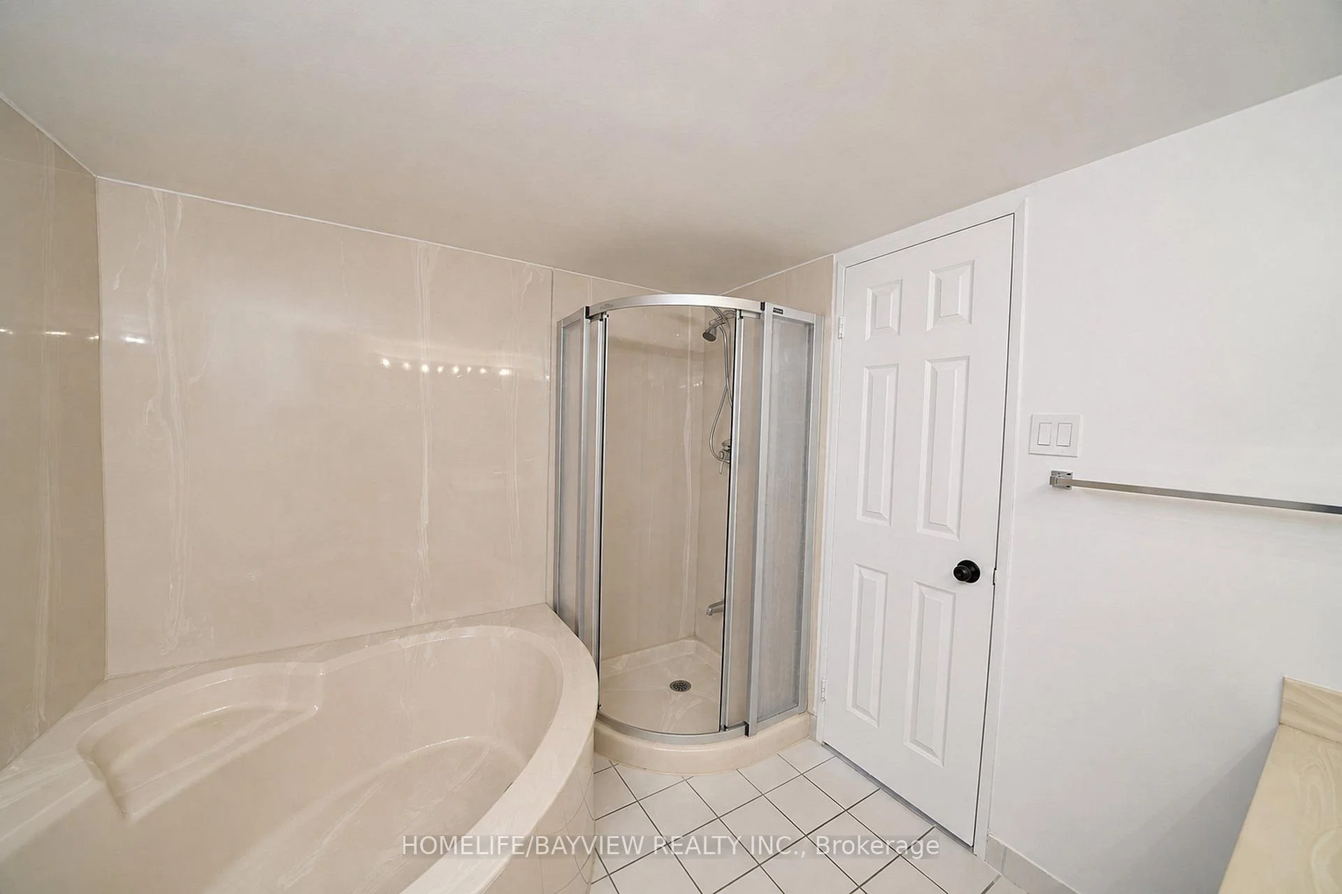 Photo 23 of Unit 1103, 20 Harding Boulevard W, Richmond Hill, North Richvale — HOMEH