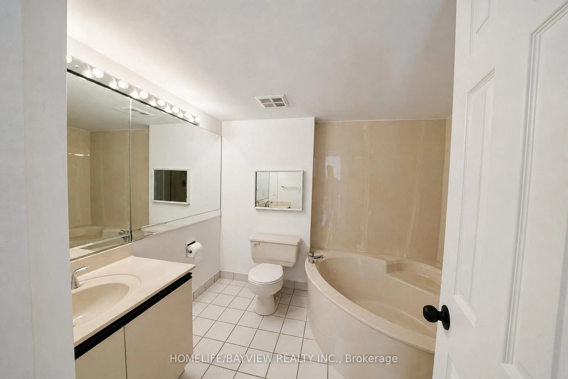 Photo 24 of Unit 1103, 20 Harding Boulevard W, Richmond Hill, North Richvale — HOMEH