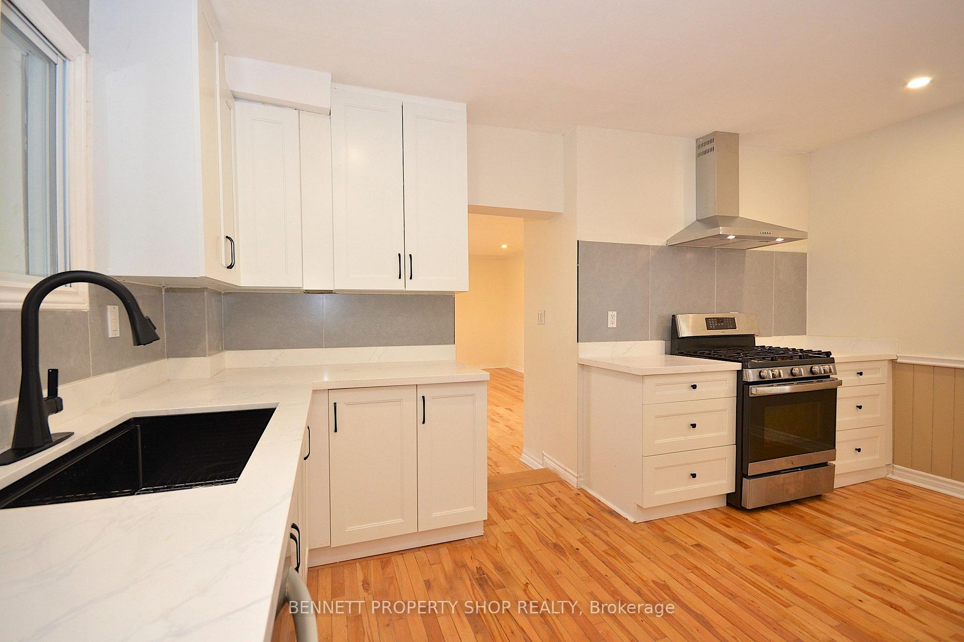 Photo 13 of 15 Daniel Street N, Arnprior, Arnprior — HOMEH
