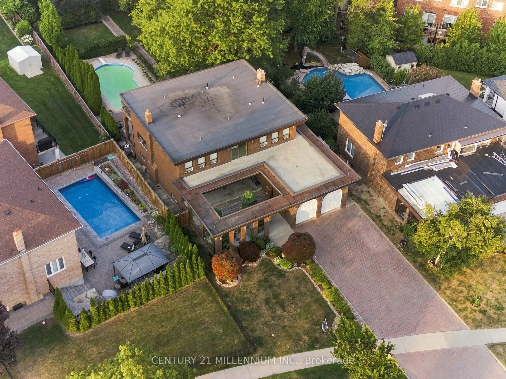 Photo 43 of 44 Wigwoss Drive, Vaughan, East Woodbridge — HOMEH