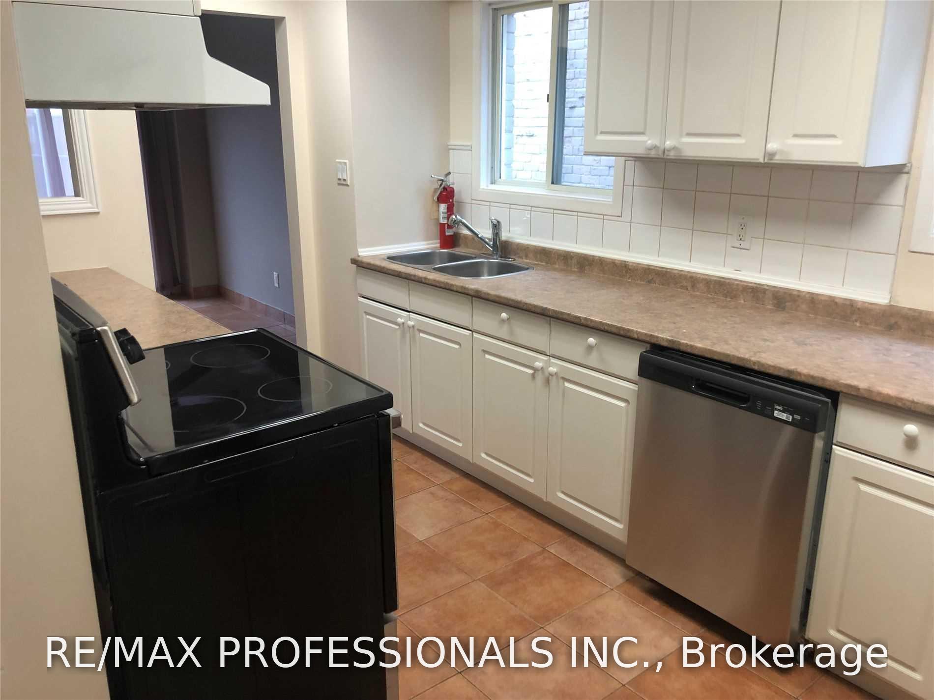 Photo 12 of 4207 Beacon Lane, Mississauga, Creditview — HOMEH
