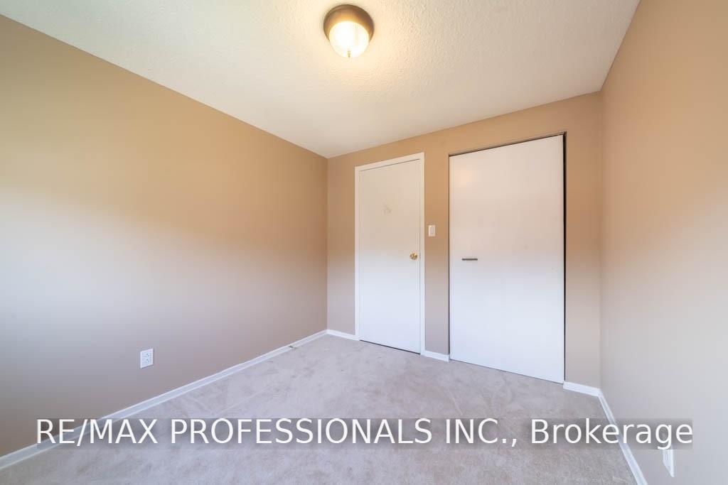 Photo 19 of 4207 Beacon Lane, Mississauga, Creditview — HOMEH