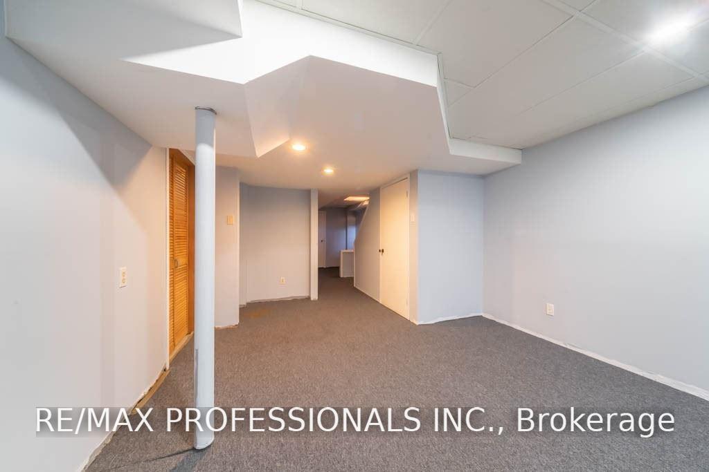 Photo 26 of 4207 Beacon Lane, Mississauga, Creditview — HOMEH