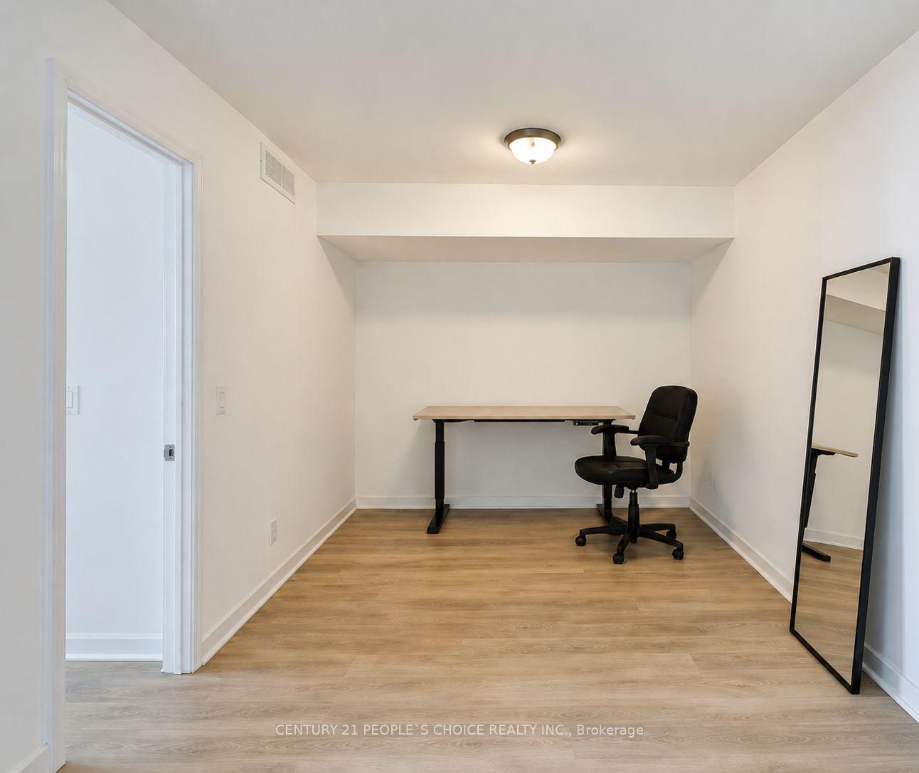 Photo 4 of Unit 809, 1 Michael Power Place, Etobicoke, Islington-City Centre West — HOMEH