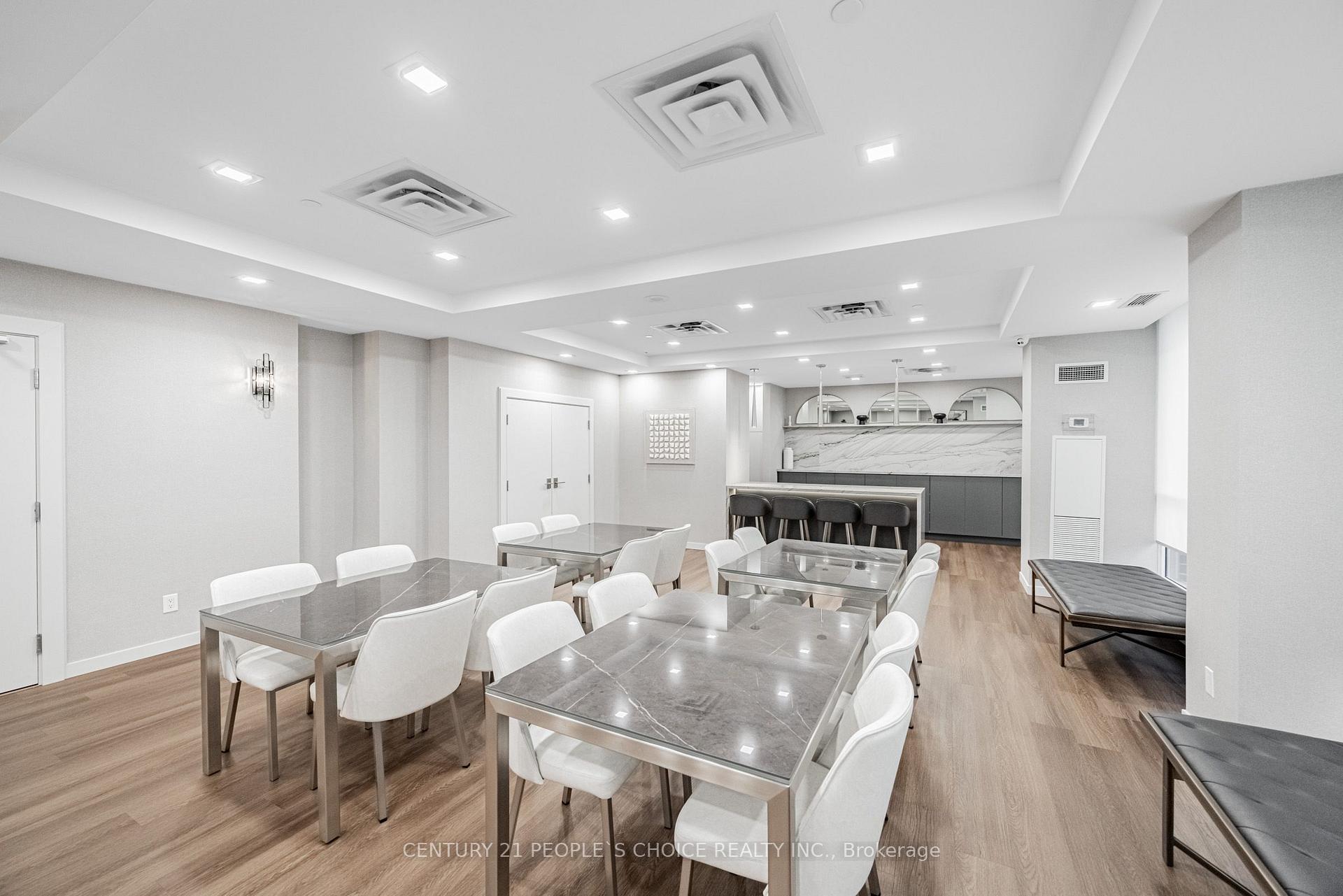 Photo 7 of Unit 809, 1 Michael Power Place, Etobicoke, Islington-City Centre West — HOMEH