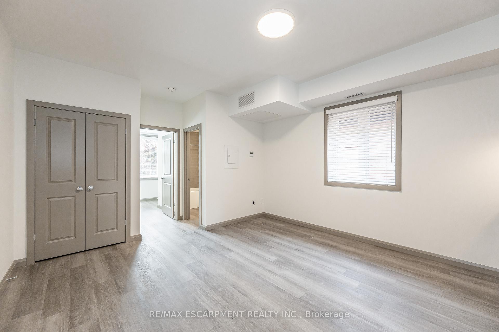 Photo 4 of Unit 2A, 36 Grant Avenue, Hamilton, Landsdale — HOMEH