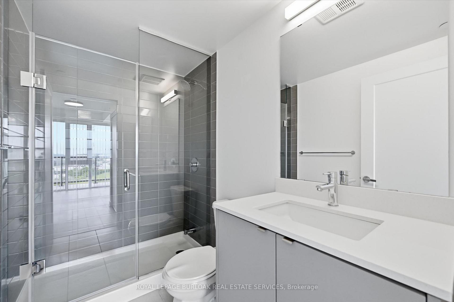 Photo 22 of Unit B810, 3200 Dakota Common, Burlington, Alton — HOMEH