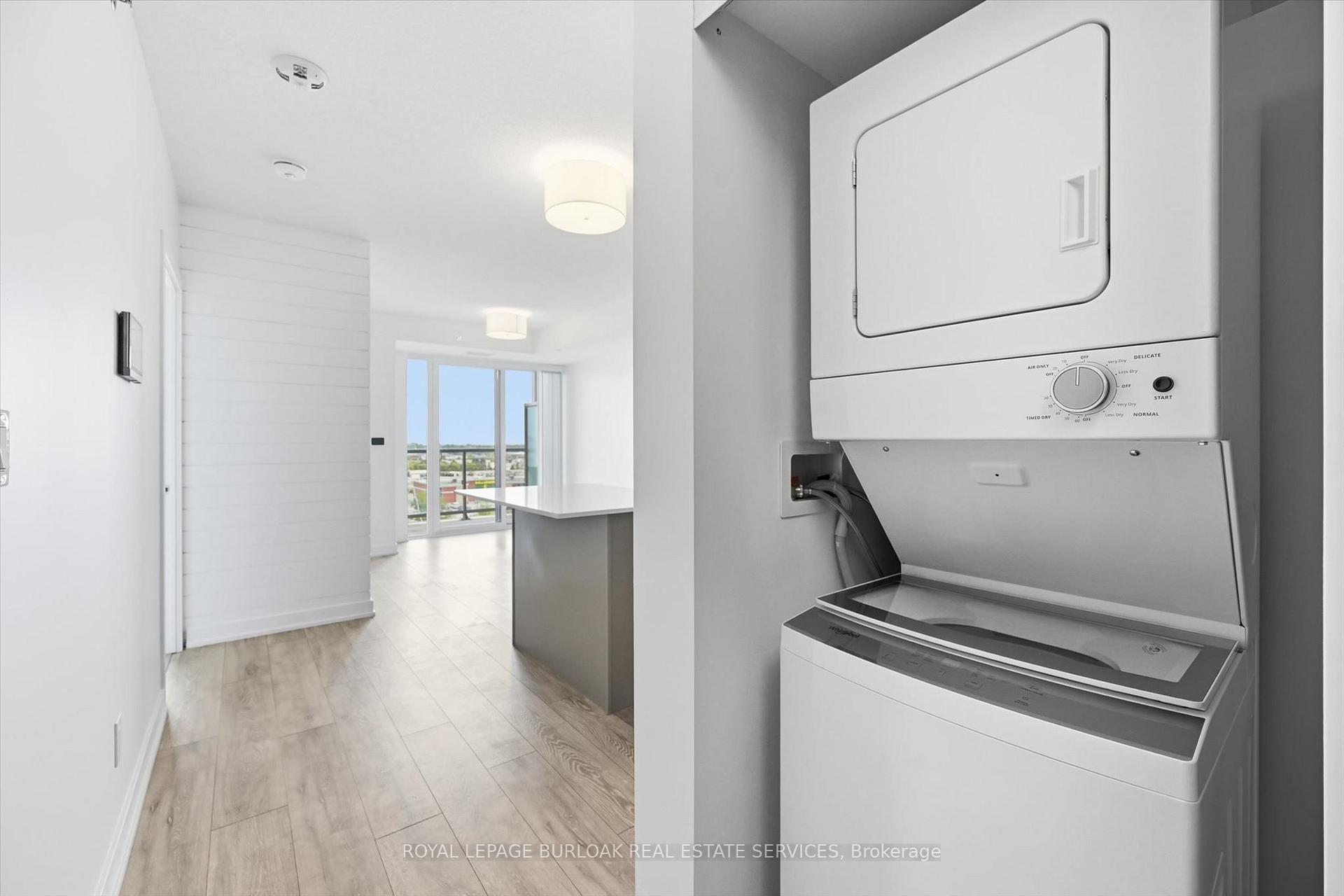 Photo 23 of Unit B810, 3200 Dakota Common, Burlington, Alton — HOMEH