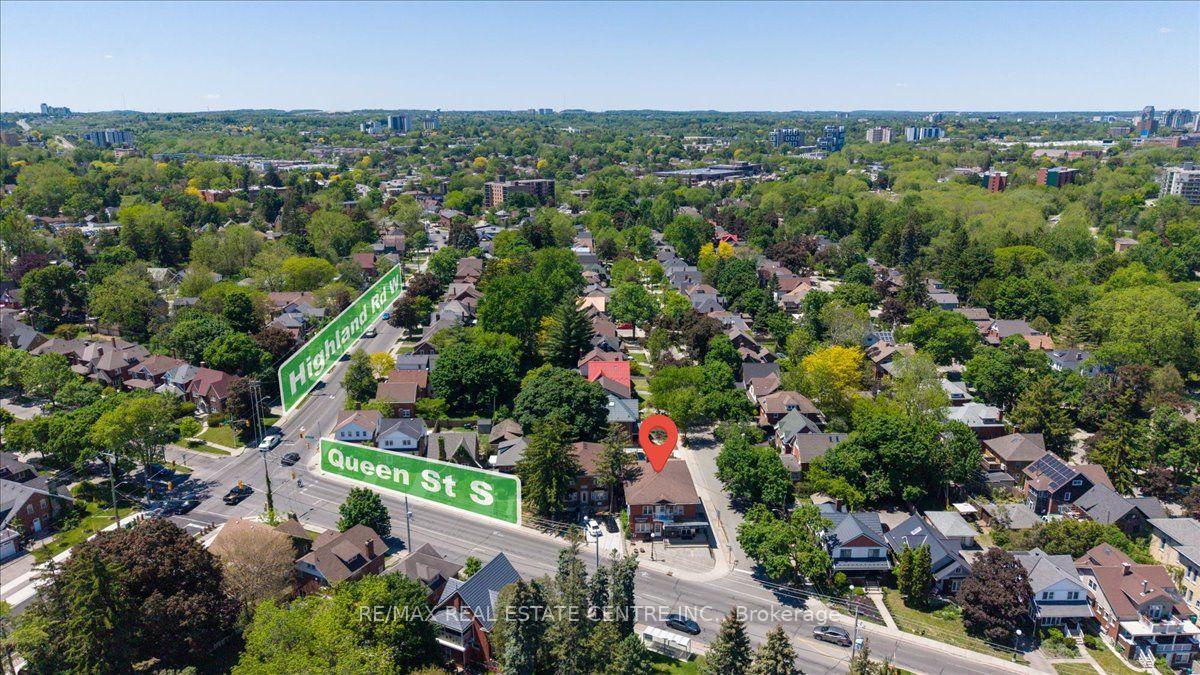 Photo 6 of 744 Queen Street S, Kitchener, Victoria Park — HOMEH