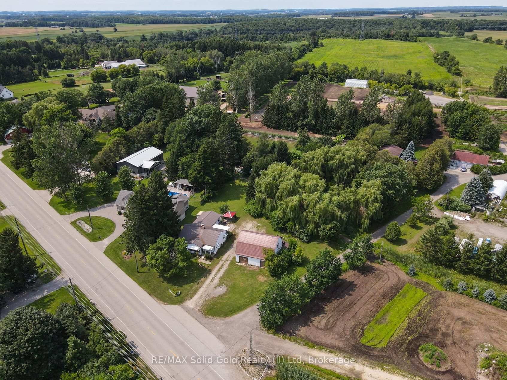 Photo 11 of 1310 Snyders Road E, Wilmot — HOMEH