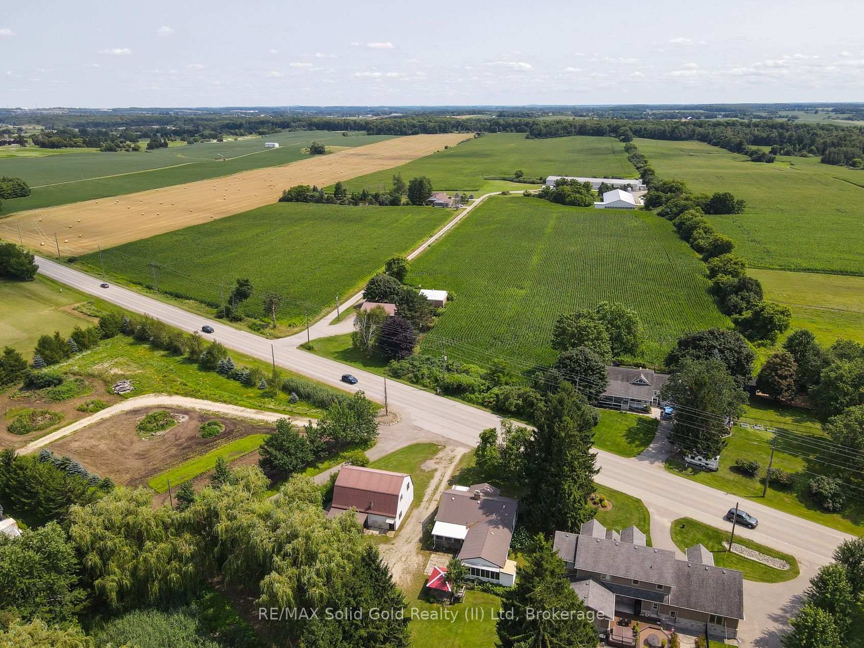 Photo 17 of 1310 Snyders Road E, Wilmot — HOMEH