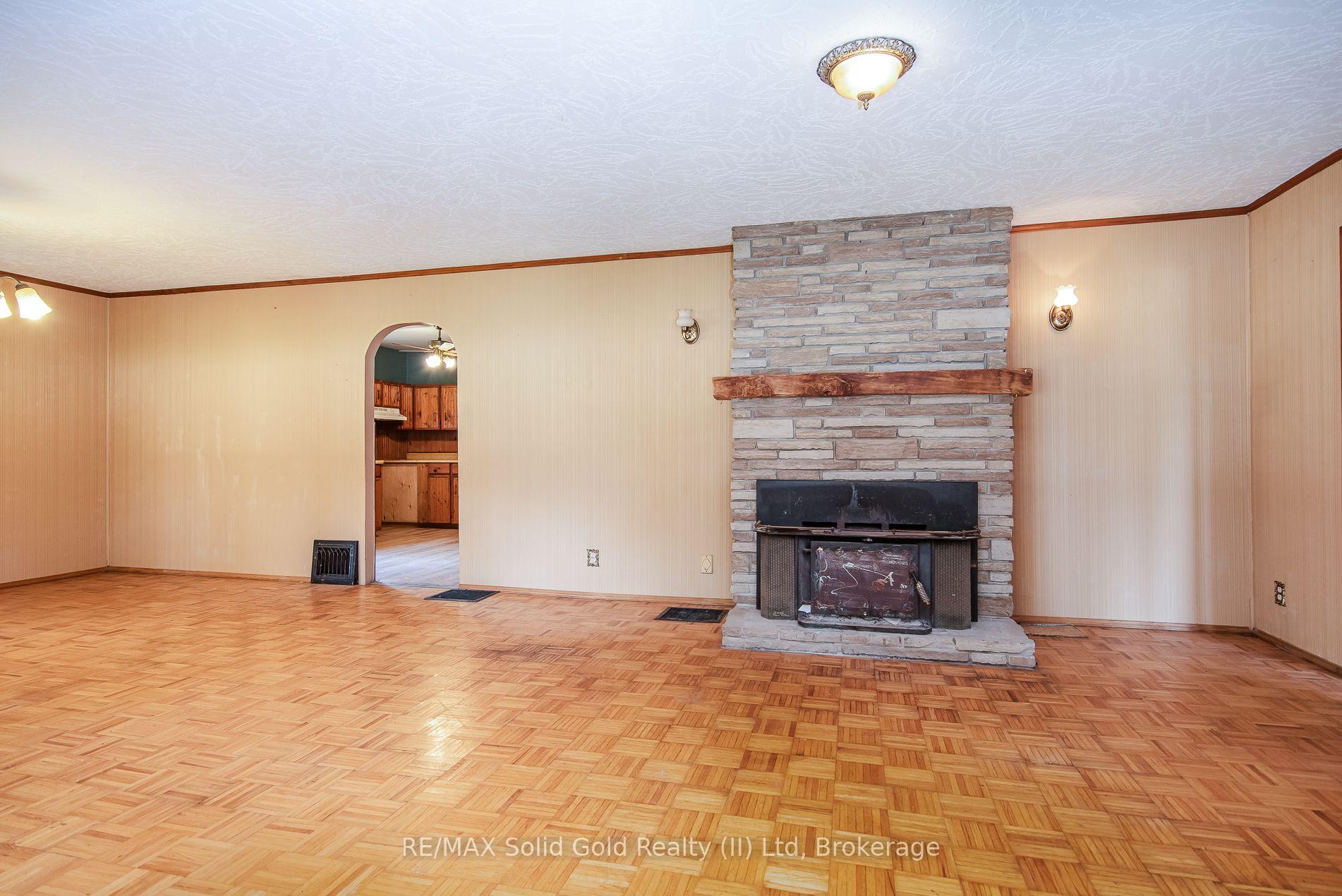 Photo 19 of 1310 Snyders Road E, Wilmot — HOMEH