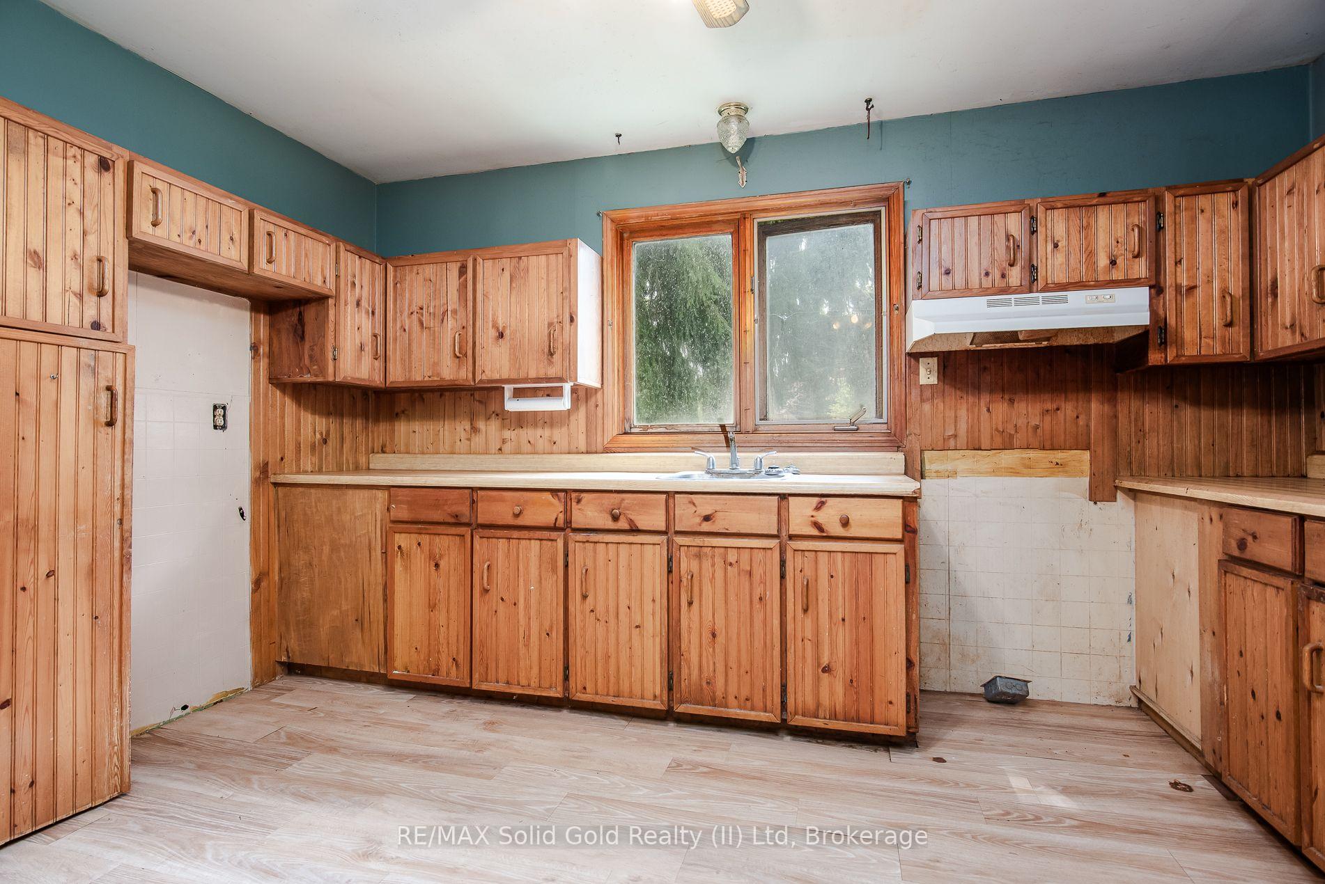 Photo 23 of 1310 Snyders Road E, Wilmot — HOMEH