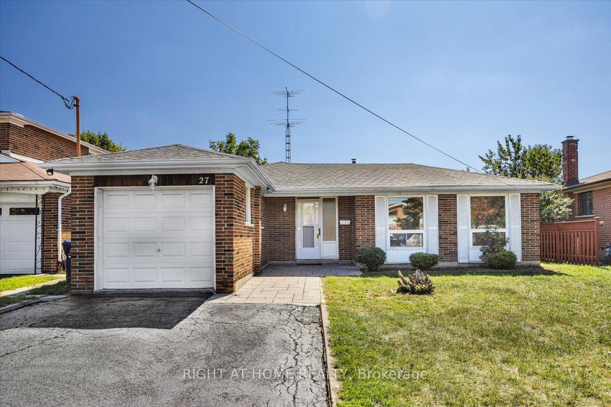 Front of 27 Villata Gardens