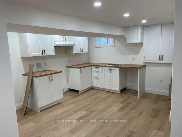 Photo 1 of 48 Parkside Drive, Uxbridge — HOMEH