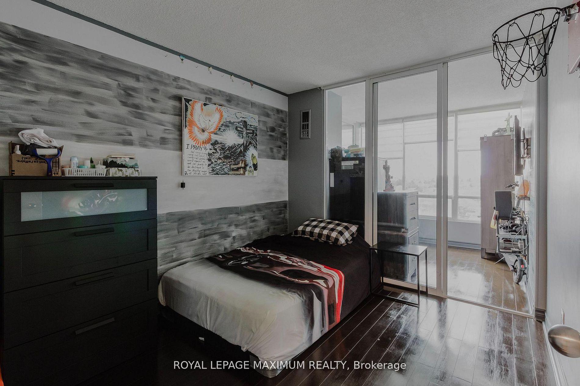 Photo 17 of Unit 1101, 26 Hanover Road, Brampton, Queen Street Corridor — HOMEH