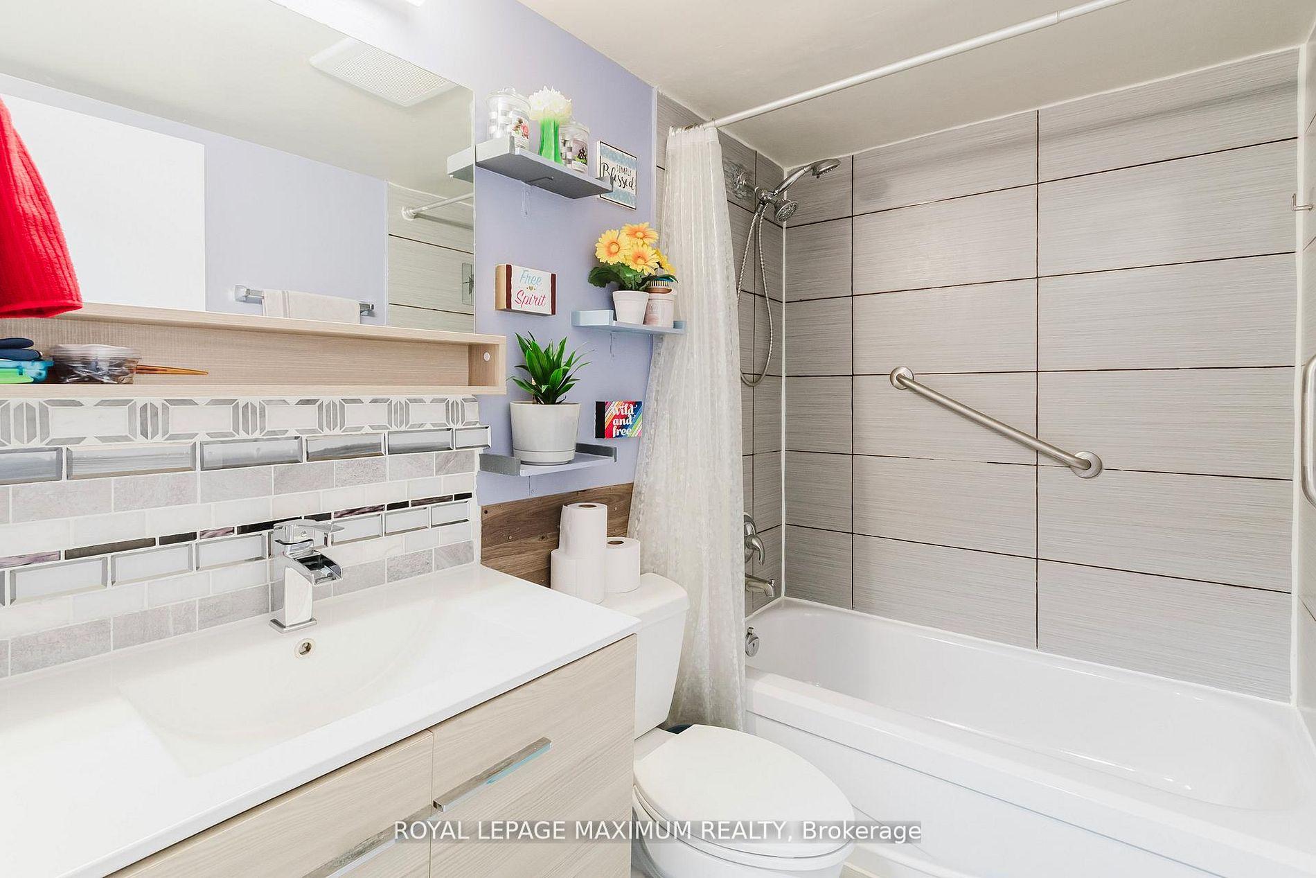 Photo 26 of Unit 1101, 26 Hanover Road, Brampton, Queen Street Corridor — HOMEH