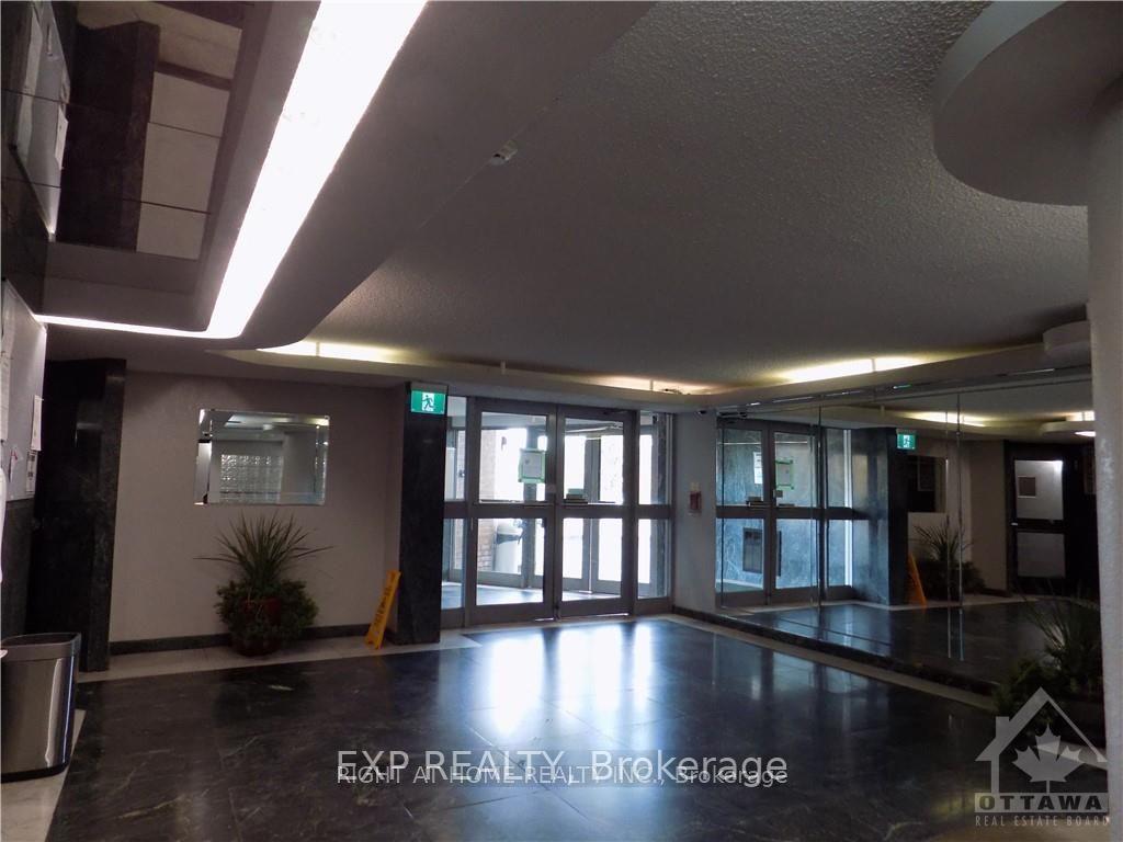 Photo 5 of Unit 410, 1440 Heron Road, Ottawa, Heron Gate — HOMEH