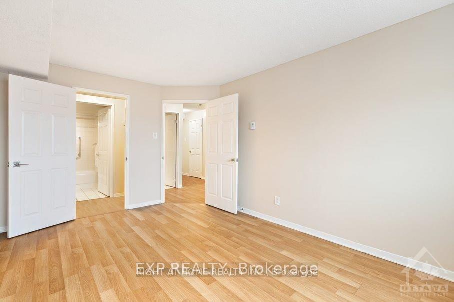 Photo 17 of Unit 410, 1440 Heron Road, Ottawa, Heron Gate — HOMEH