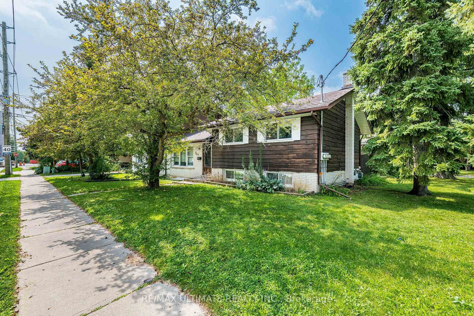 Photo 5 of 367 Holly Street N, Waterloo, Beechwood/University — HOMEH
