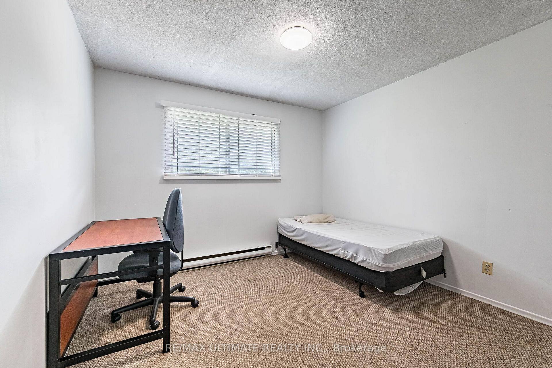 Photo 24 of 367 Holly Street N, Waterloo, Beechwood/University — HOMEH